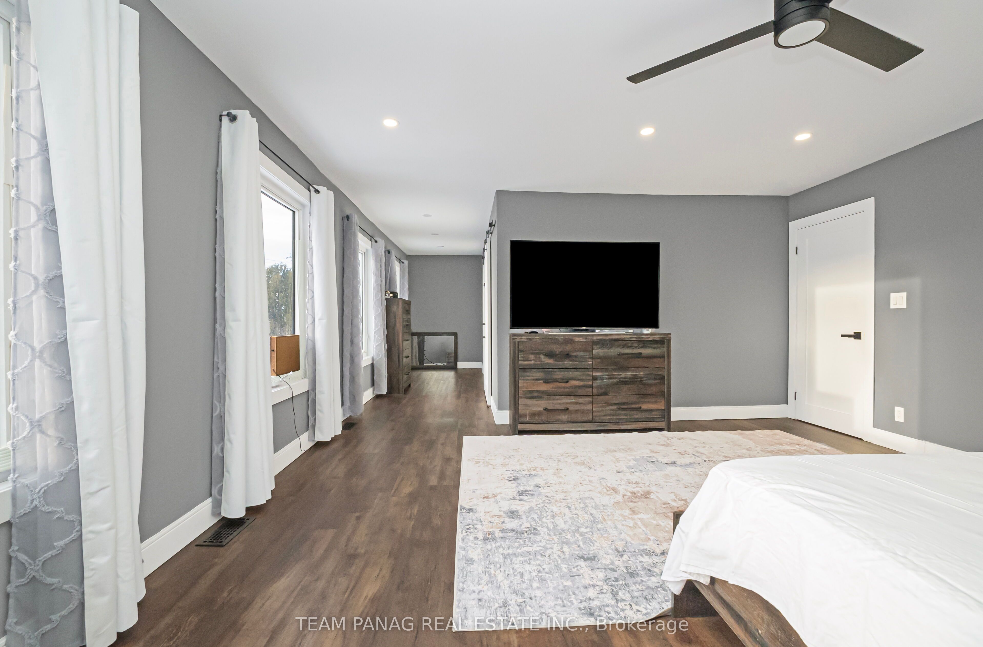 11561 Russell Road Property Photo 34