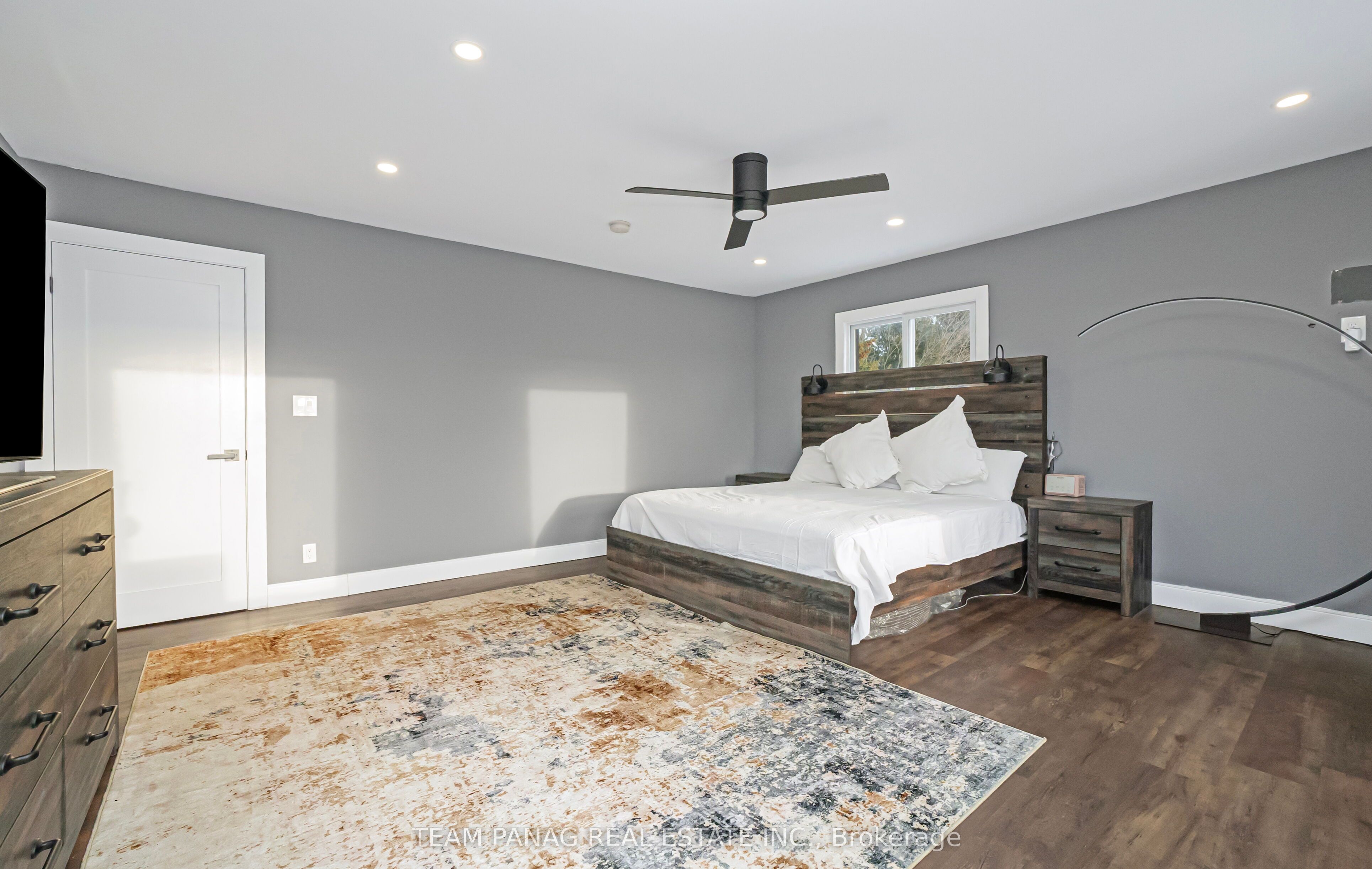 11561 Russell Road Property Photo 35