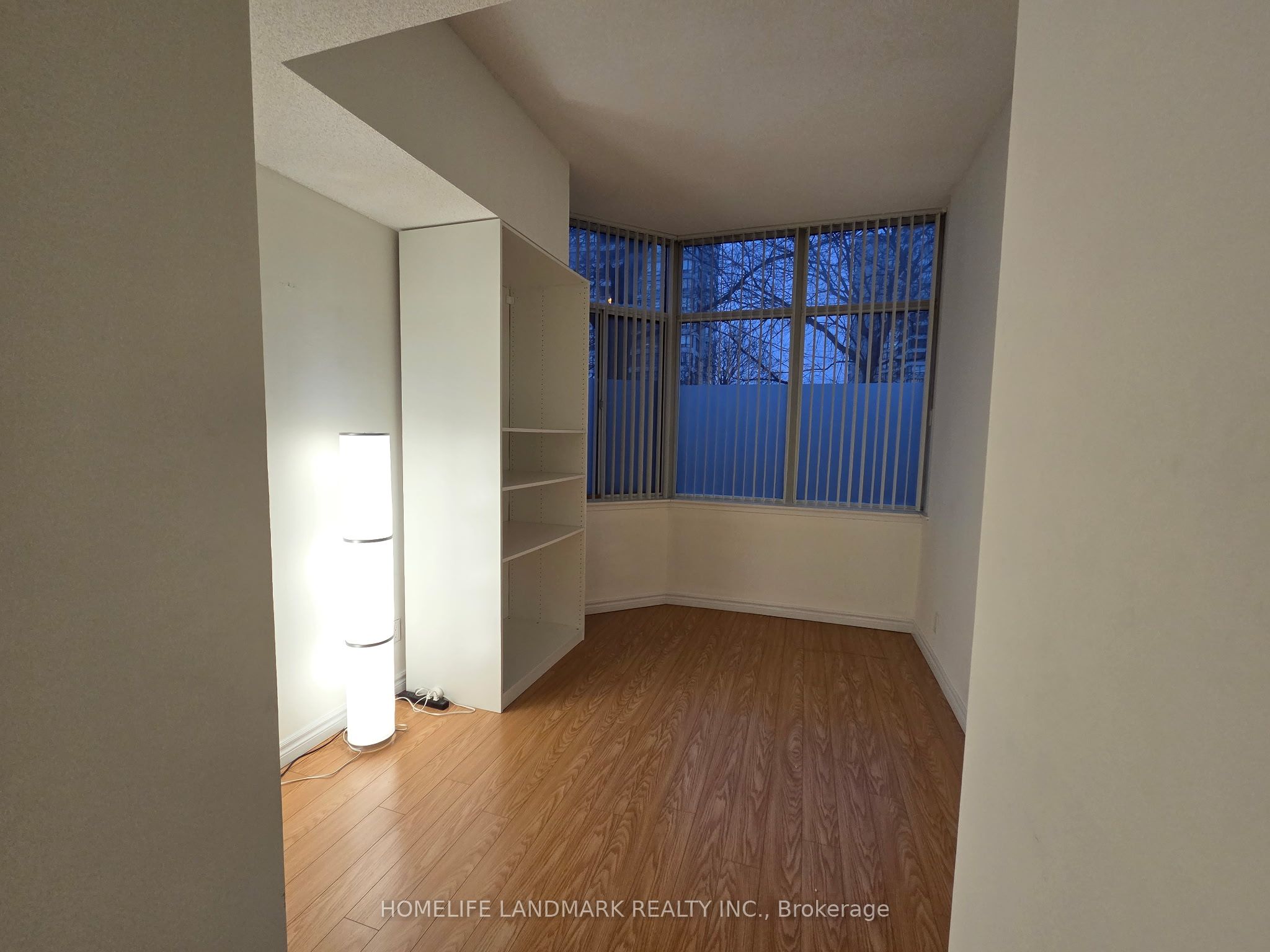 80 Alton Towers Circle 106 Property Photo 8