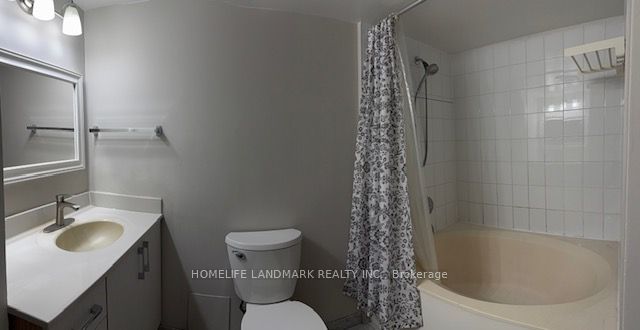 80 Alton Towers Circle 106 Property Photo 16