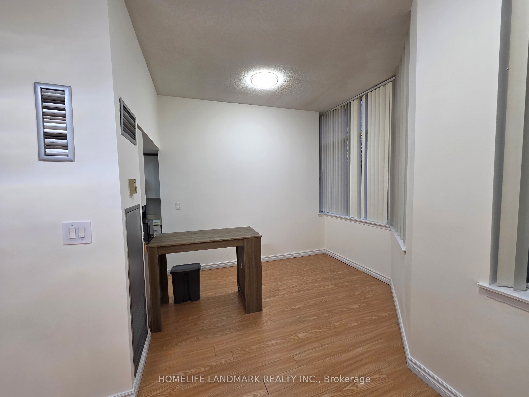80 Alton Towers Circle 106 Property Photo 42