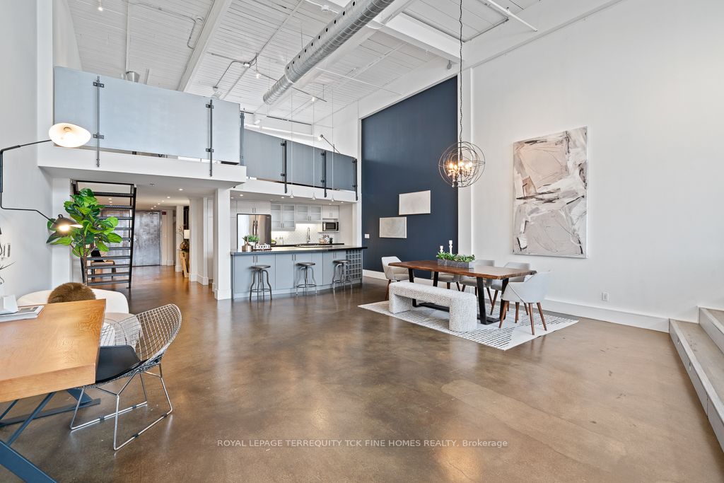 1173 Dundas Street E 225 Property Photo 2