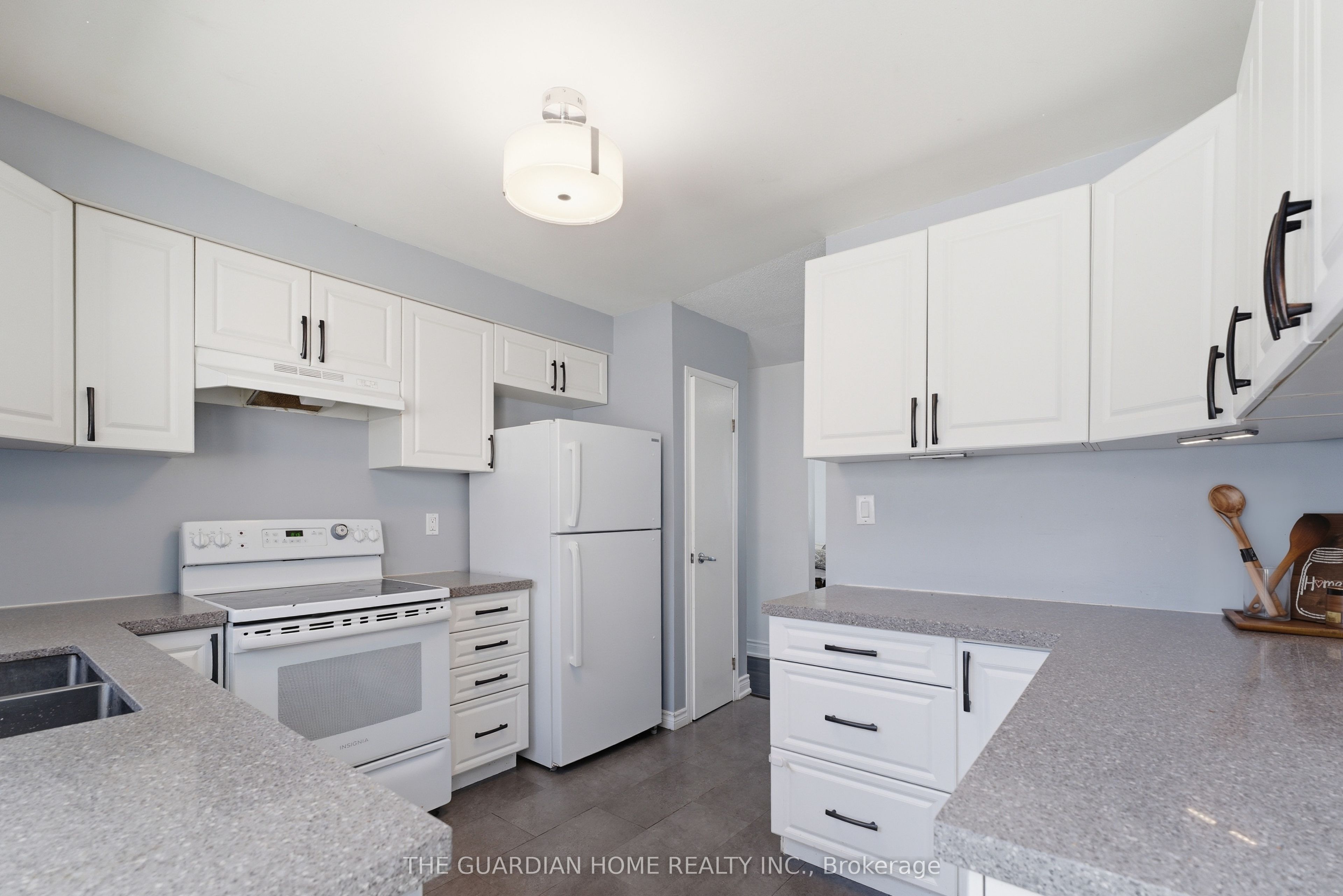 174 Harmony Road S Property Photo 15