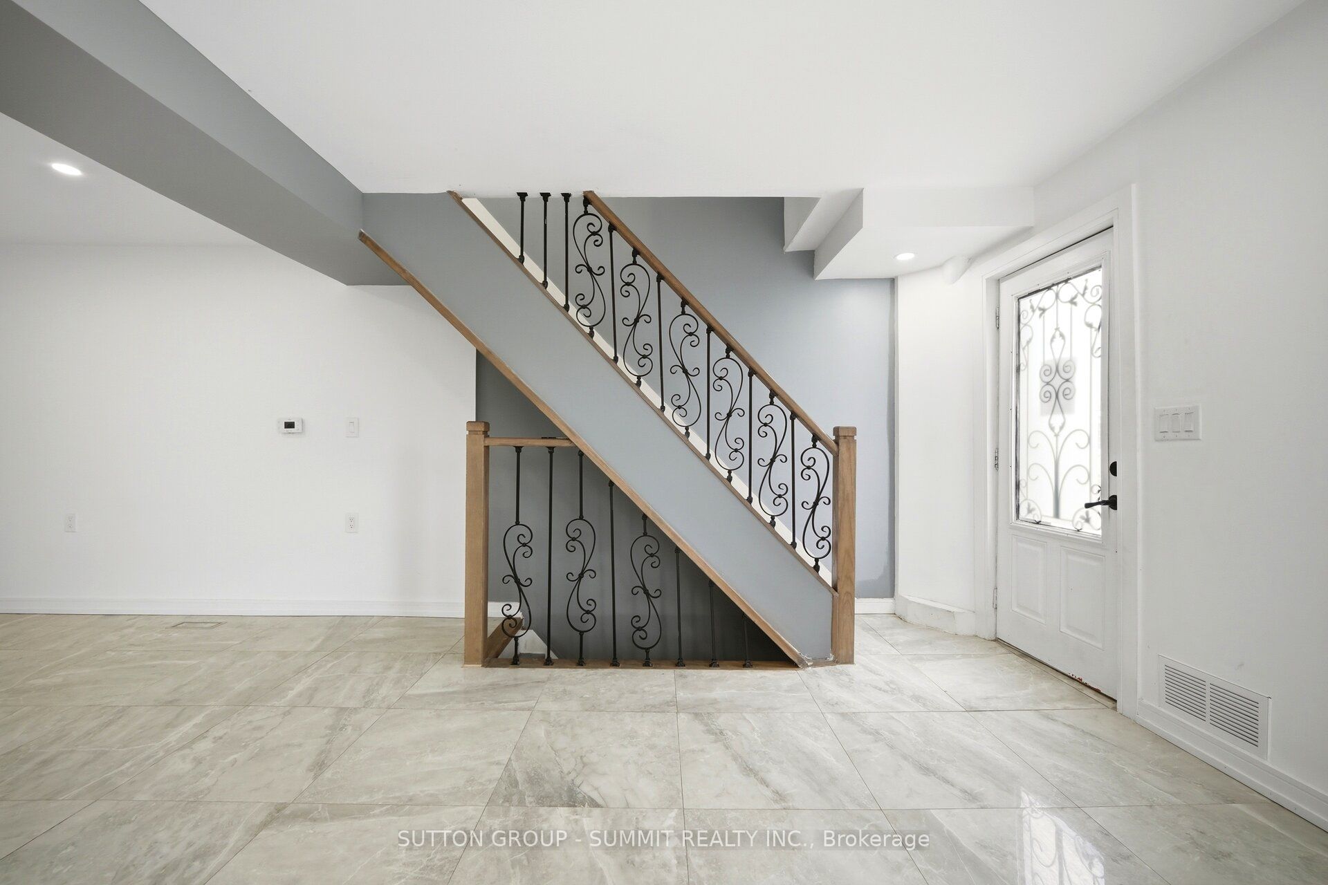 11 Maple Street Property Photo 18