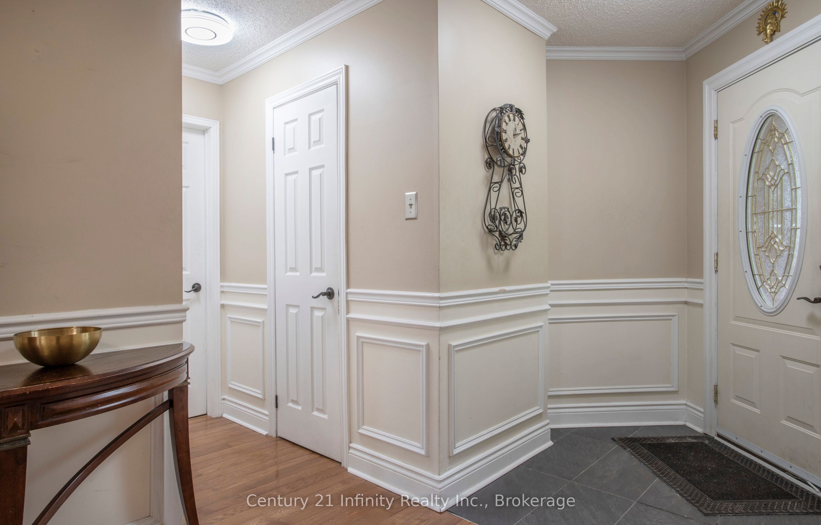 1144 Thimbleberry Circle Property Photo 3