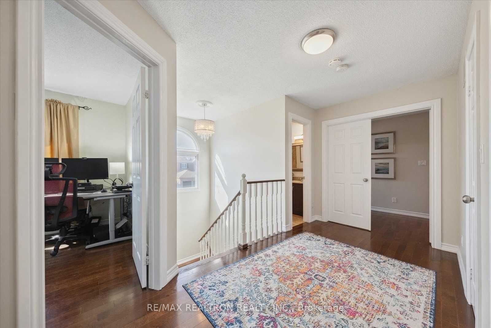 68 Flint Crescent Upper Property Photo 19
