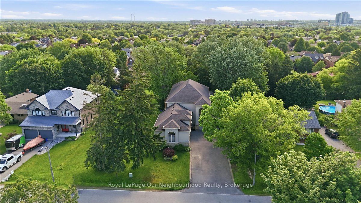 1879 Appleview Road Property Photo 2