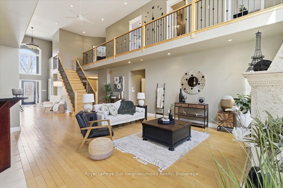 1879 Appleview Road Property Photo 5