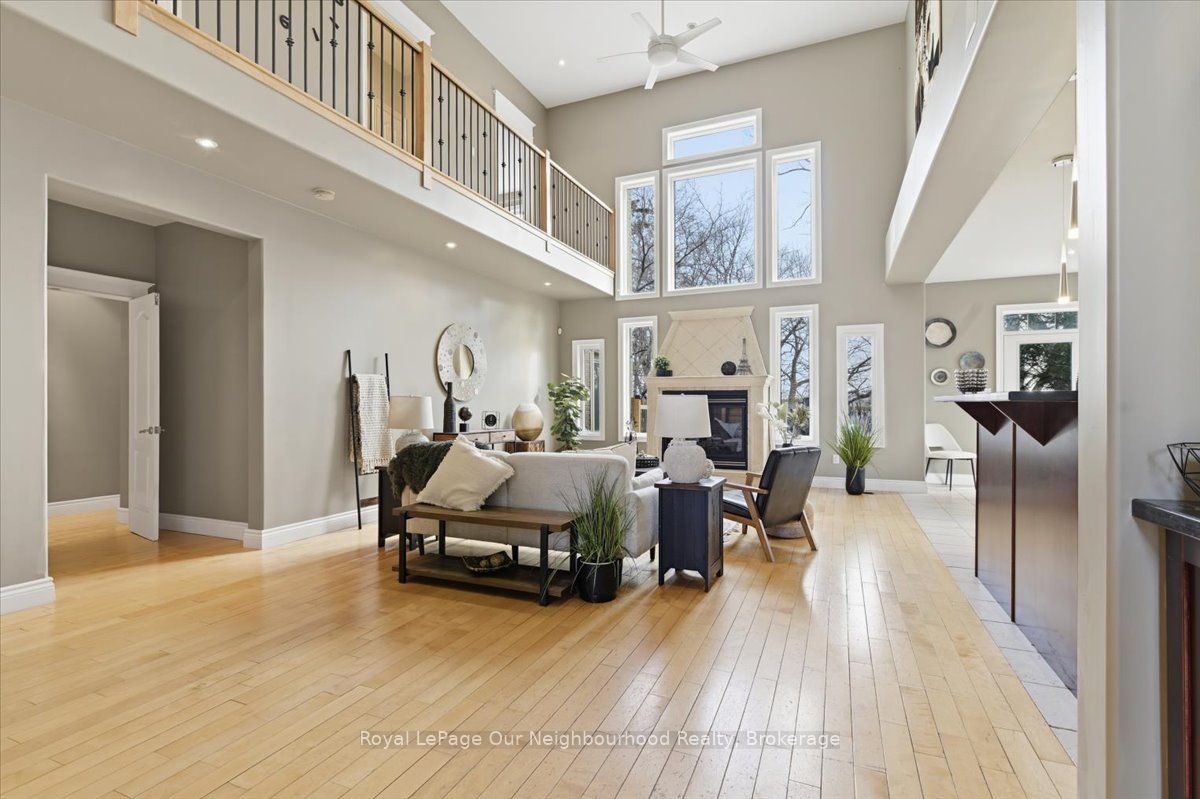 1879 Appleview Road Property Photo 7