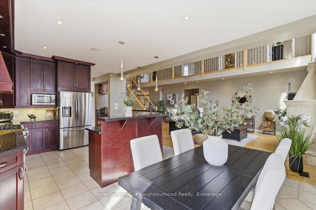 1879 Appleview Road Property Photo 10