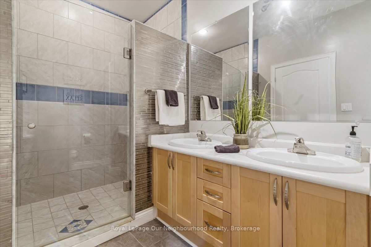 1879 Appleview Road Property Photo 16