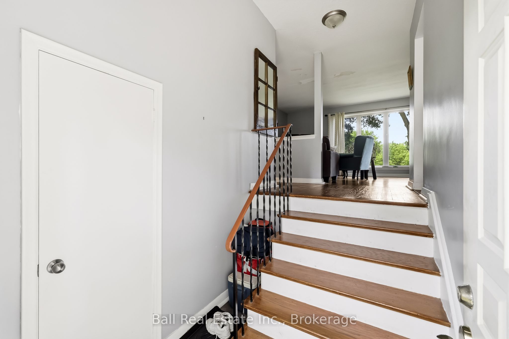 614 Lansdowne Drive Property Photo 7
