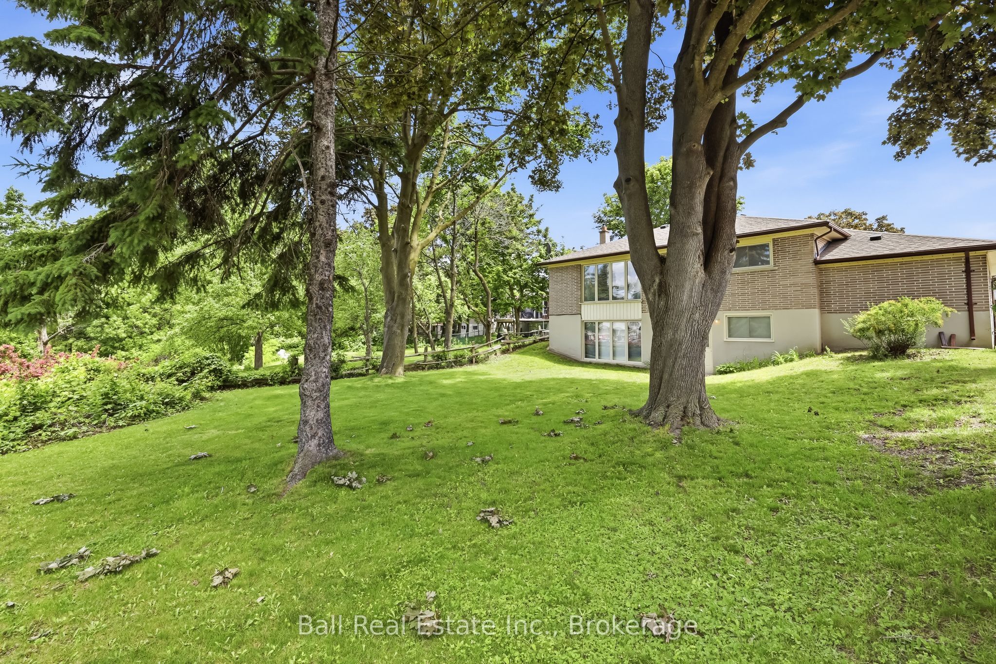 614 Lansdowne Drive Property Photo 43