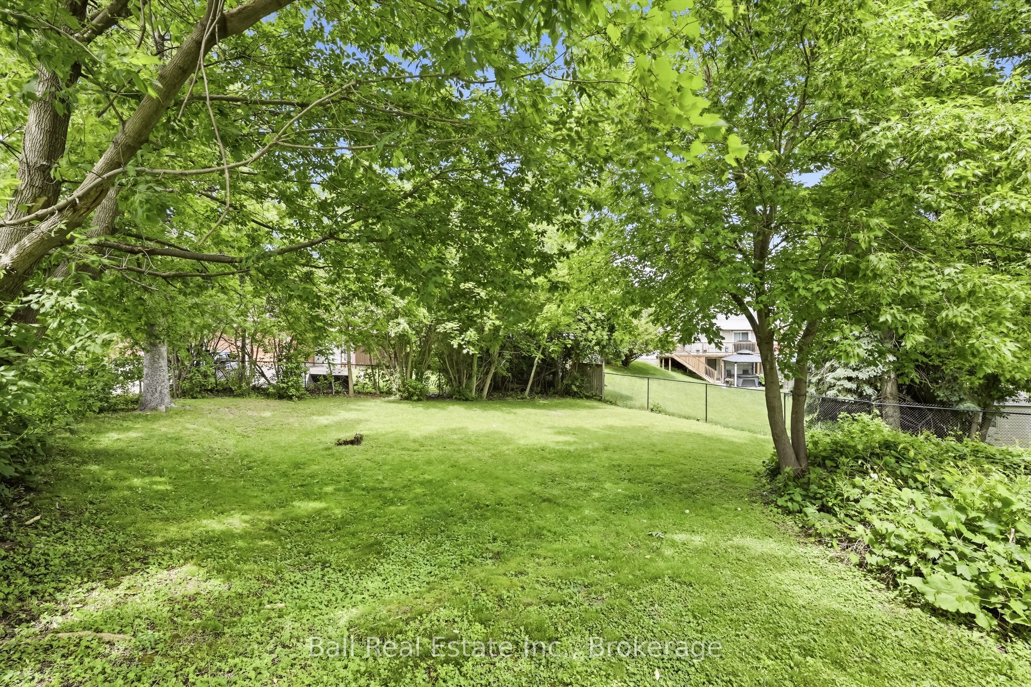 614 Lansdowne Drive Property Photo 44