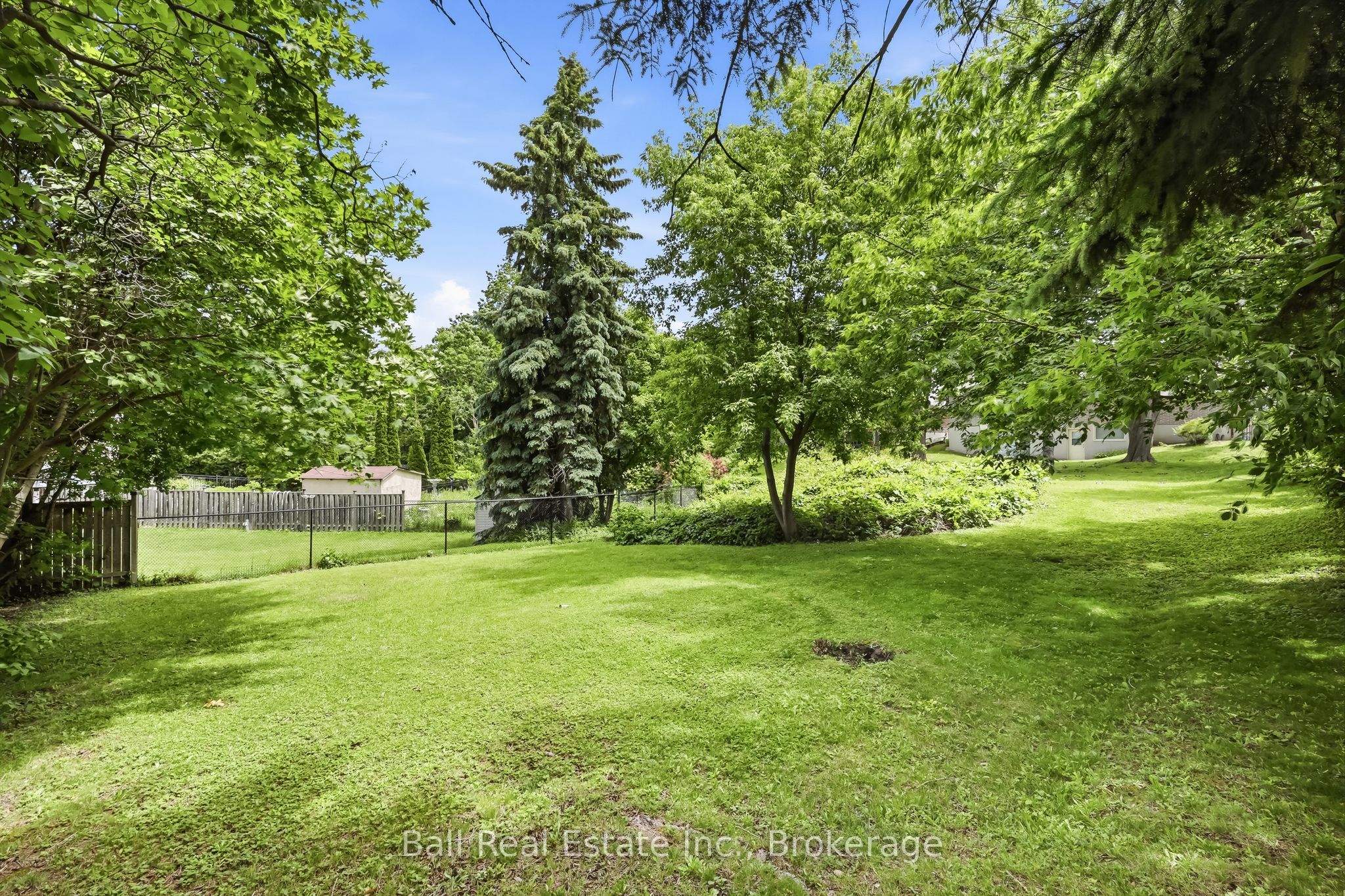 614 Lansdowne Drive Property Photo 45