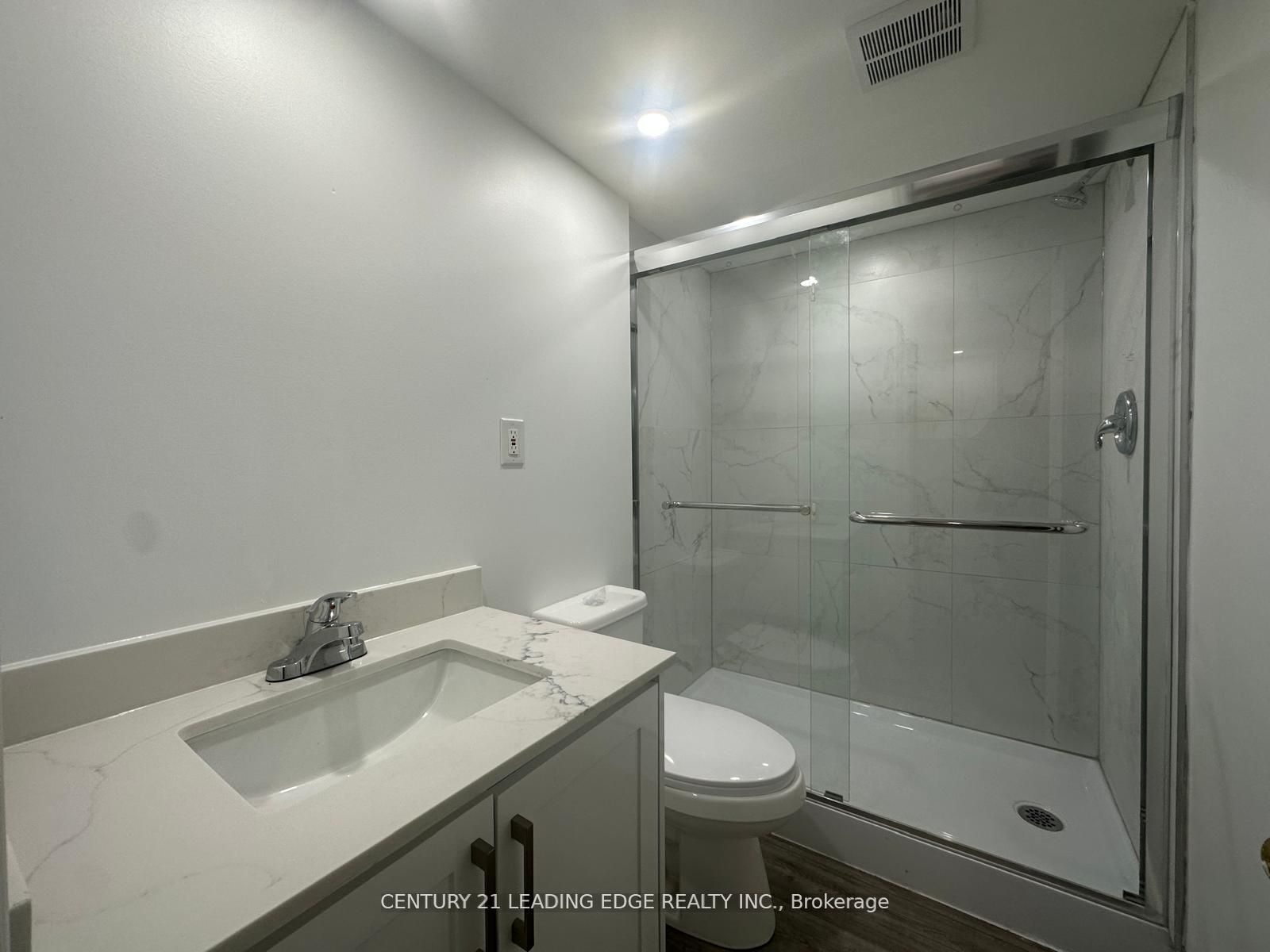 618 Beckworth Square Bsmt Property Photo 4