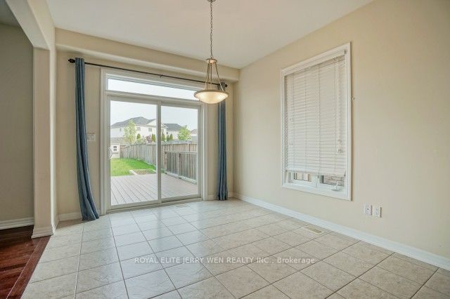 726 Coldstream Drive Property Photo 5