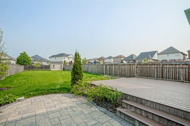 726 Coldstream Drive Property Photo 15