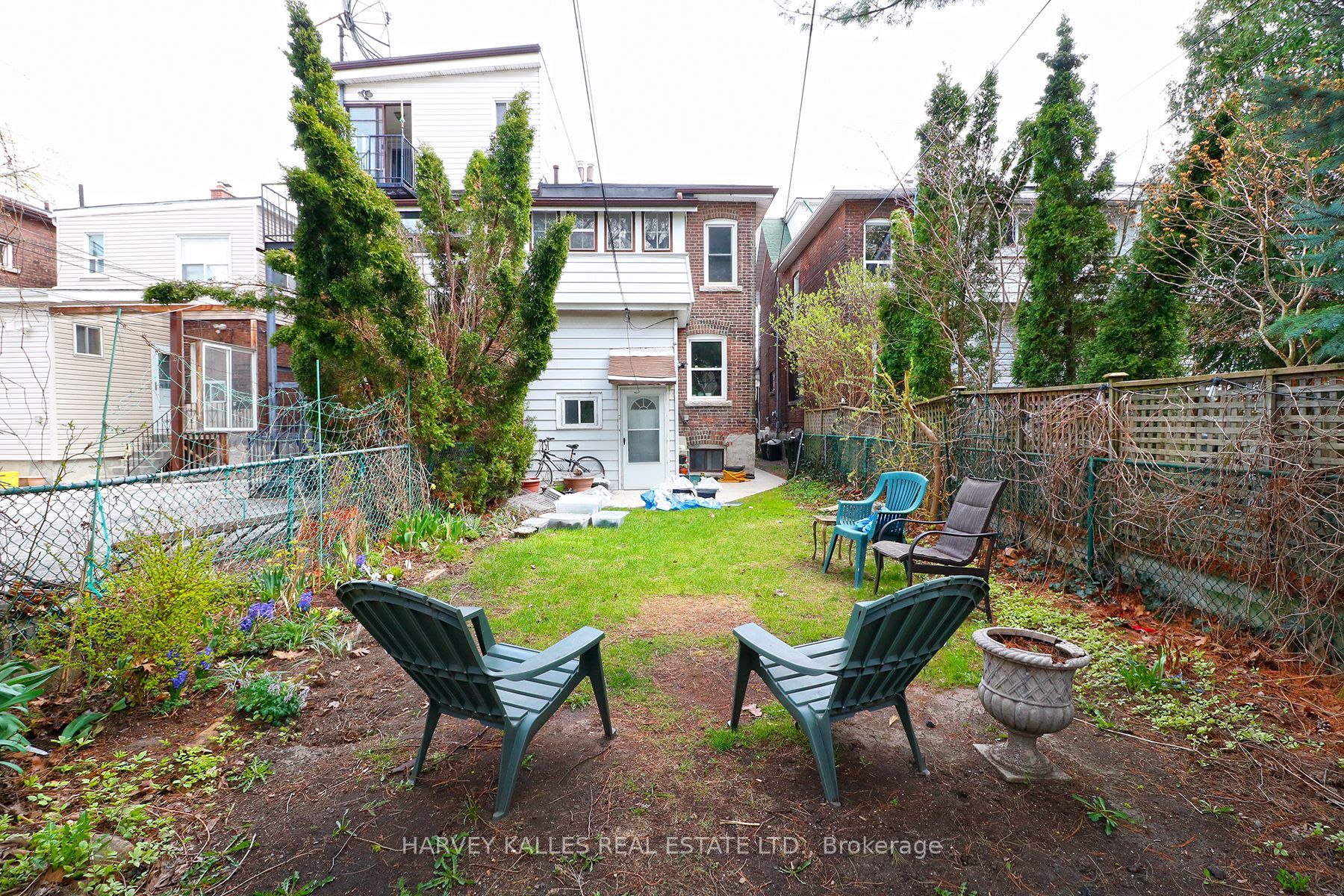 156 Gillard Avenue Basement Property Photo 24