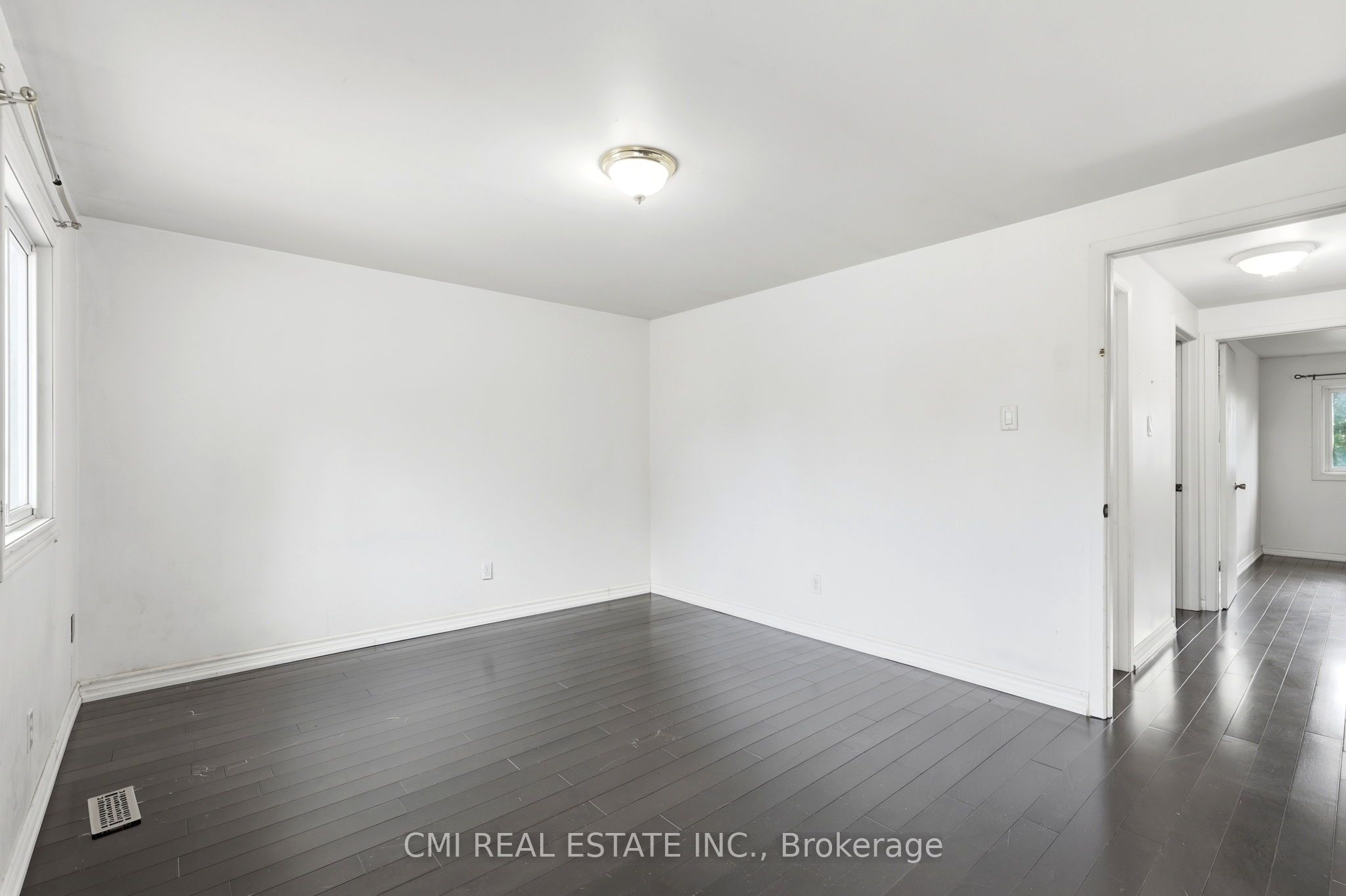 80 Dundalk Drive 44 Property Photo 18