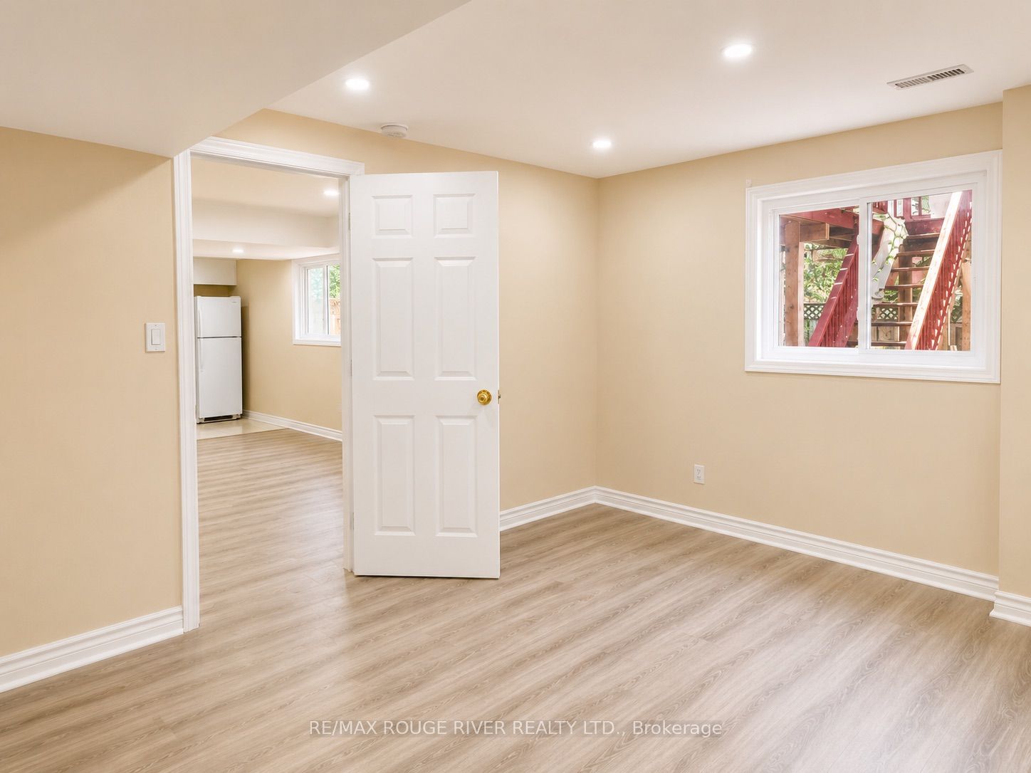 16 Dominy Drive Property Photo 7