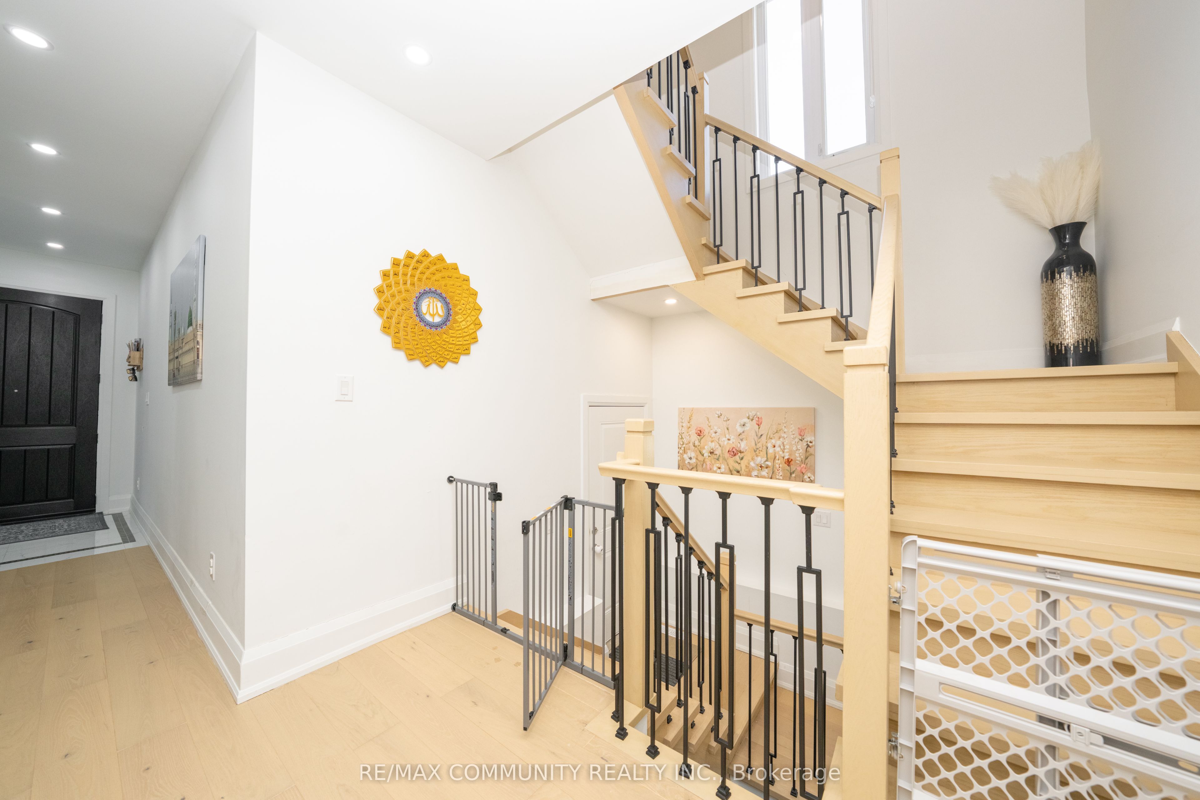 75b Kitchener Road Property Photo 31