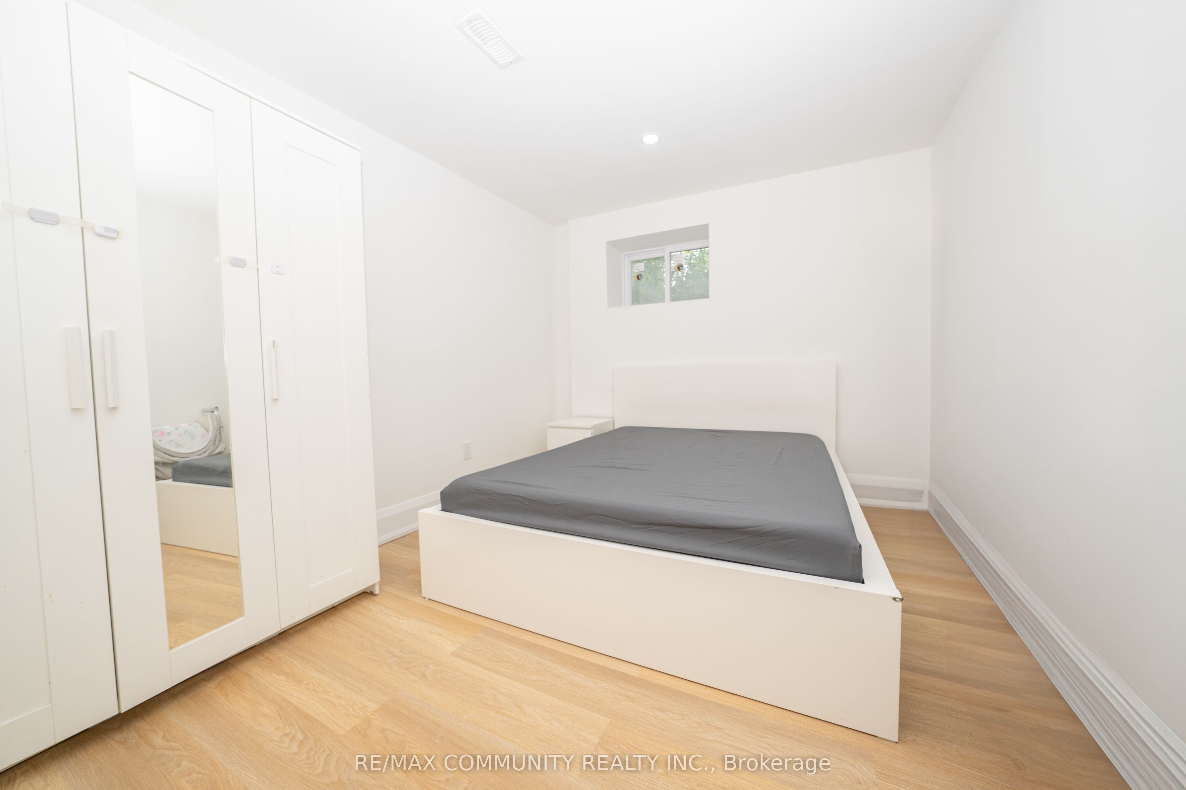 75b Kitchener Road Property Photo 39
