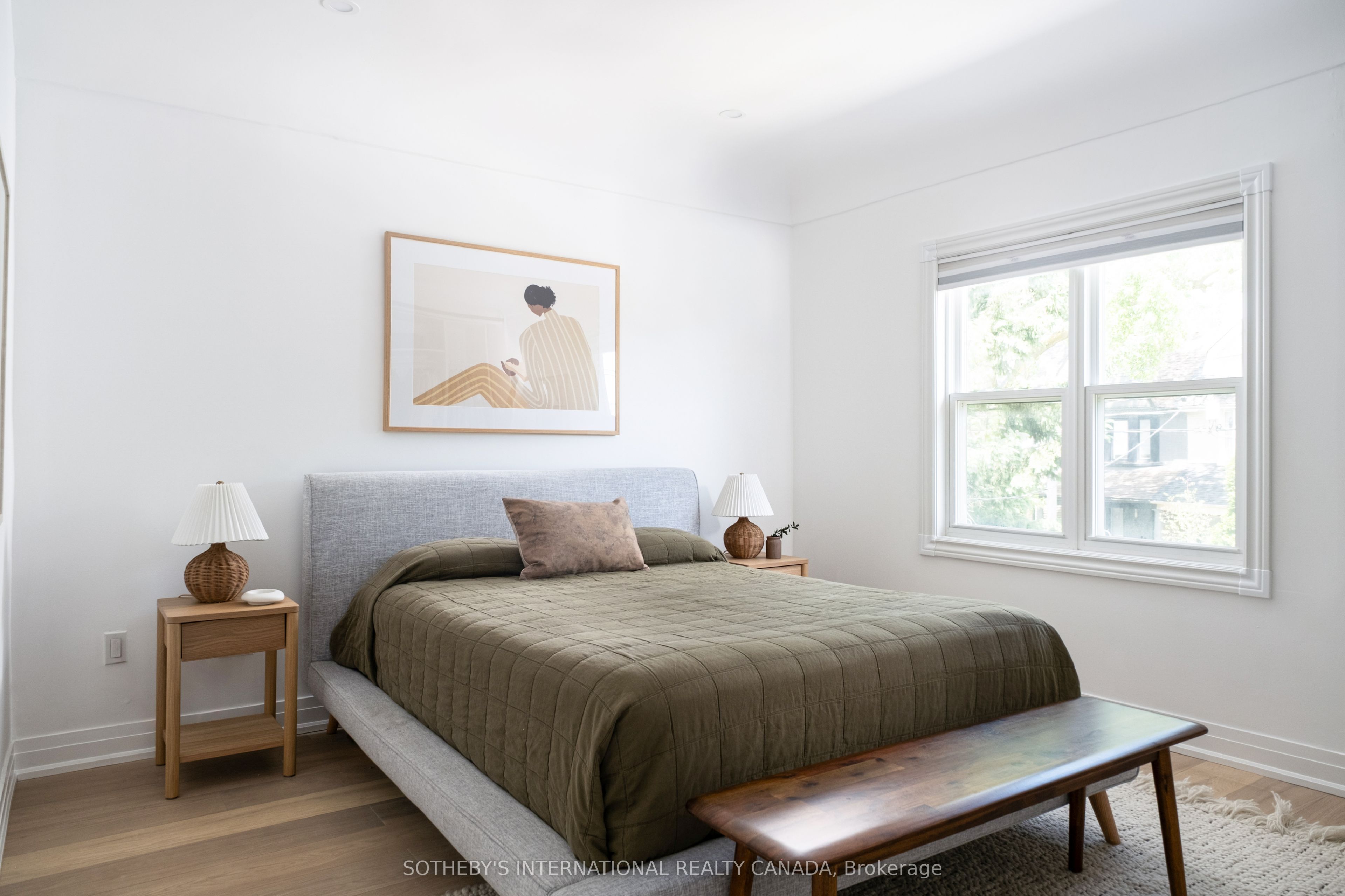 22 Connaught Avenue Property Photo 14