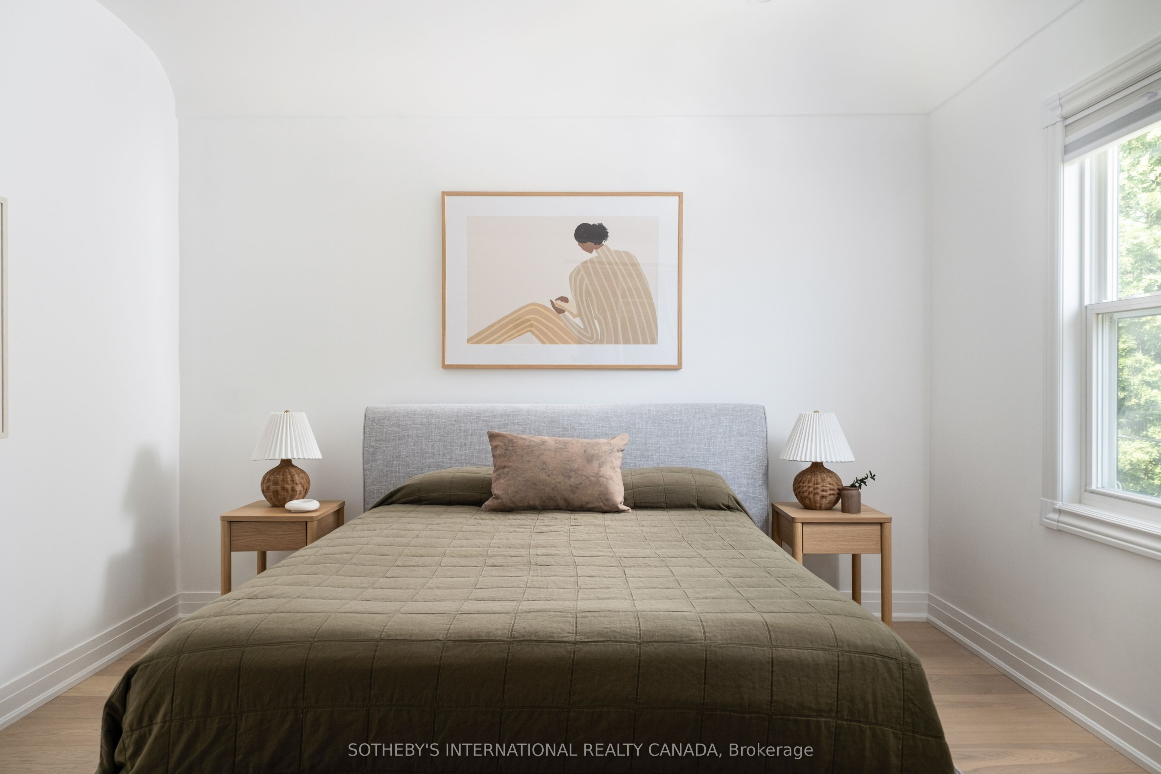 22 Connaught Avenue Property Photo 15