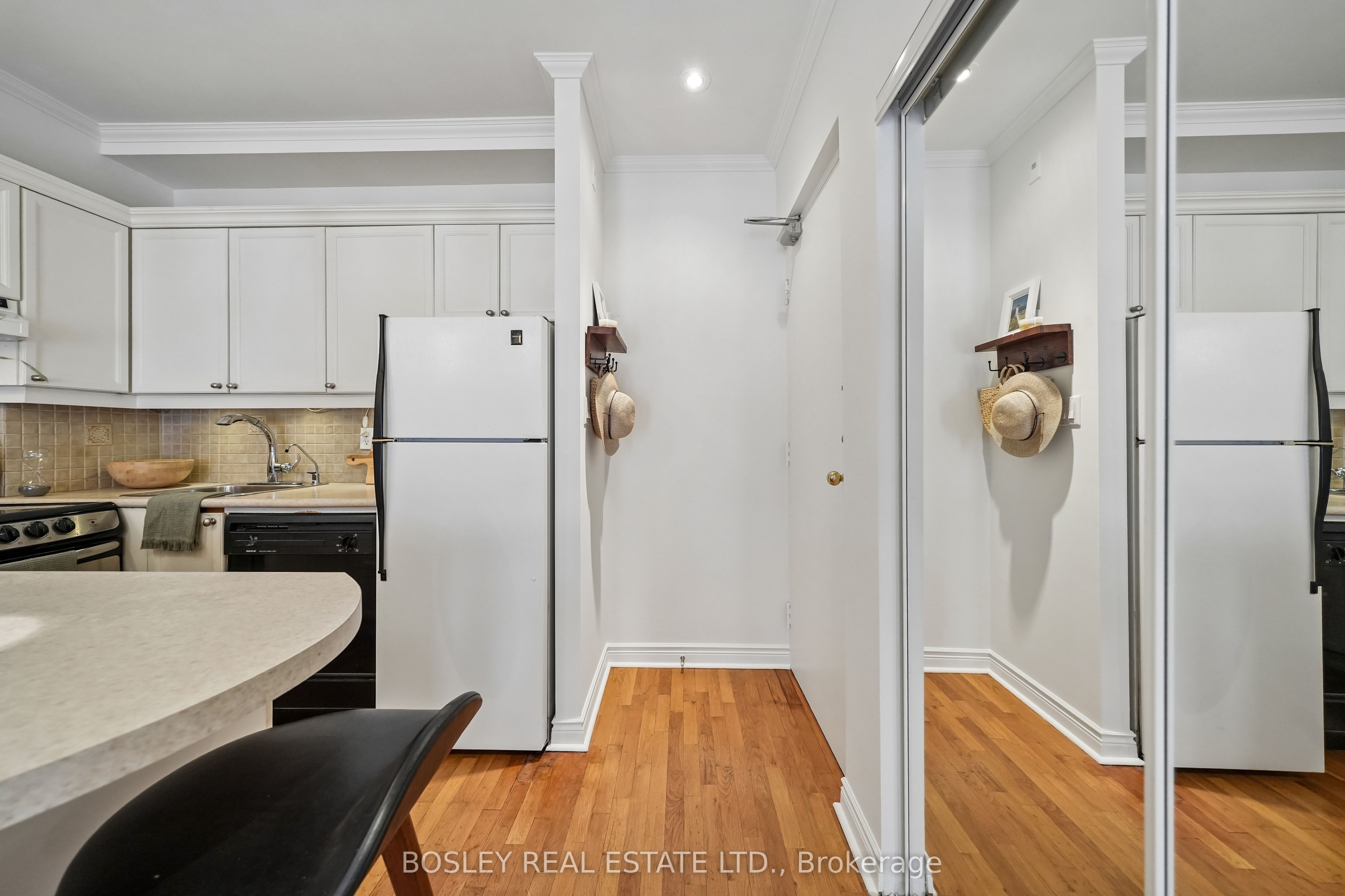 15 Glen Manor Drive 204 Property Photo 13