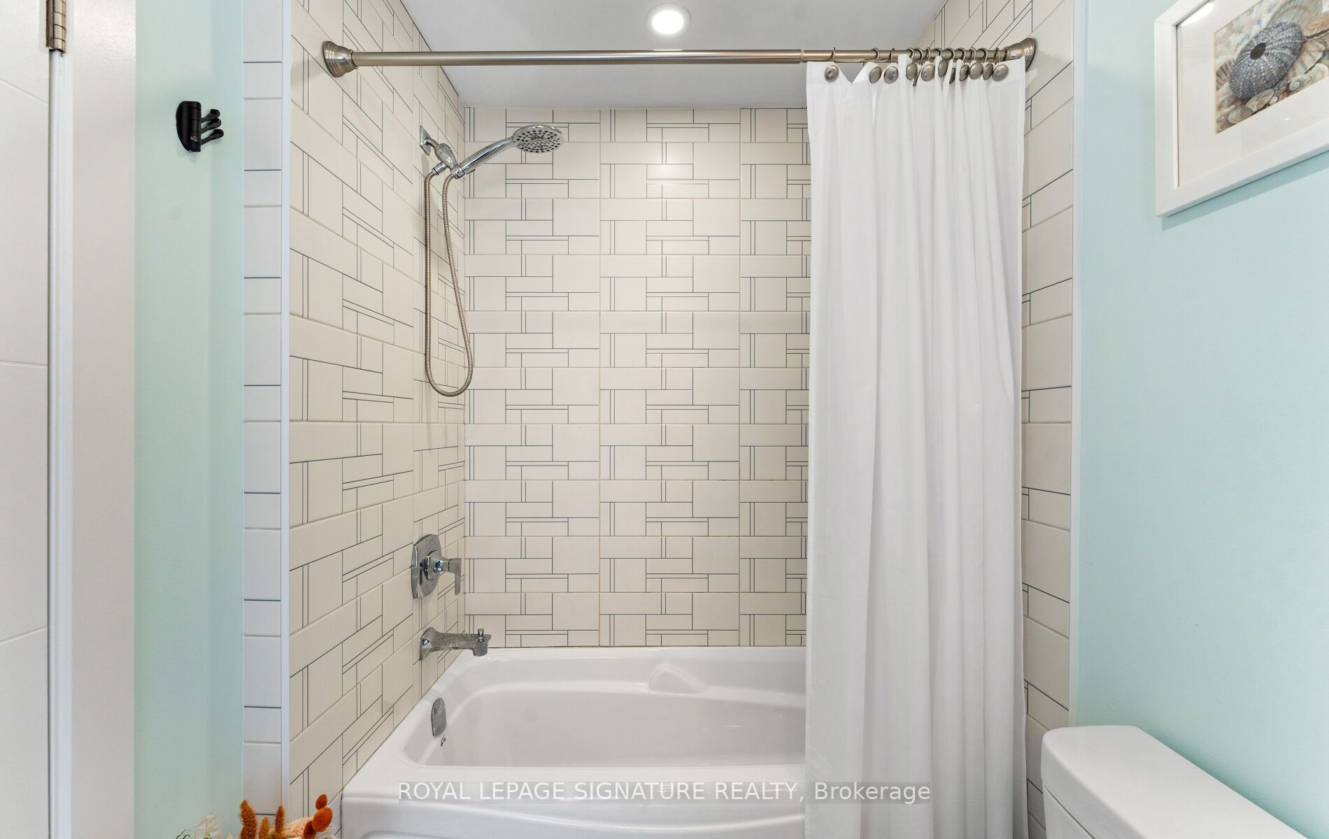 270 Timberbank Boulevard 91 Property Photo 33
