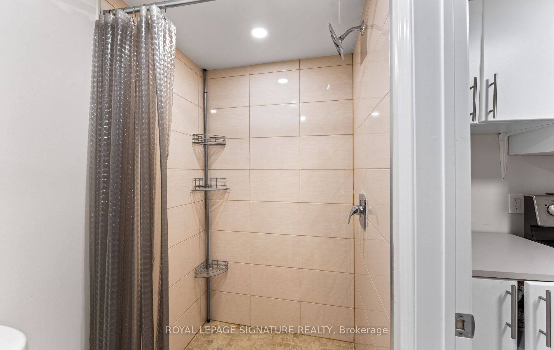 270 Timberbank Boulevard 91 Property Photo 45