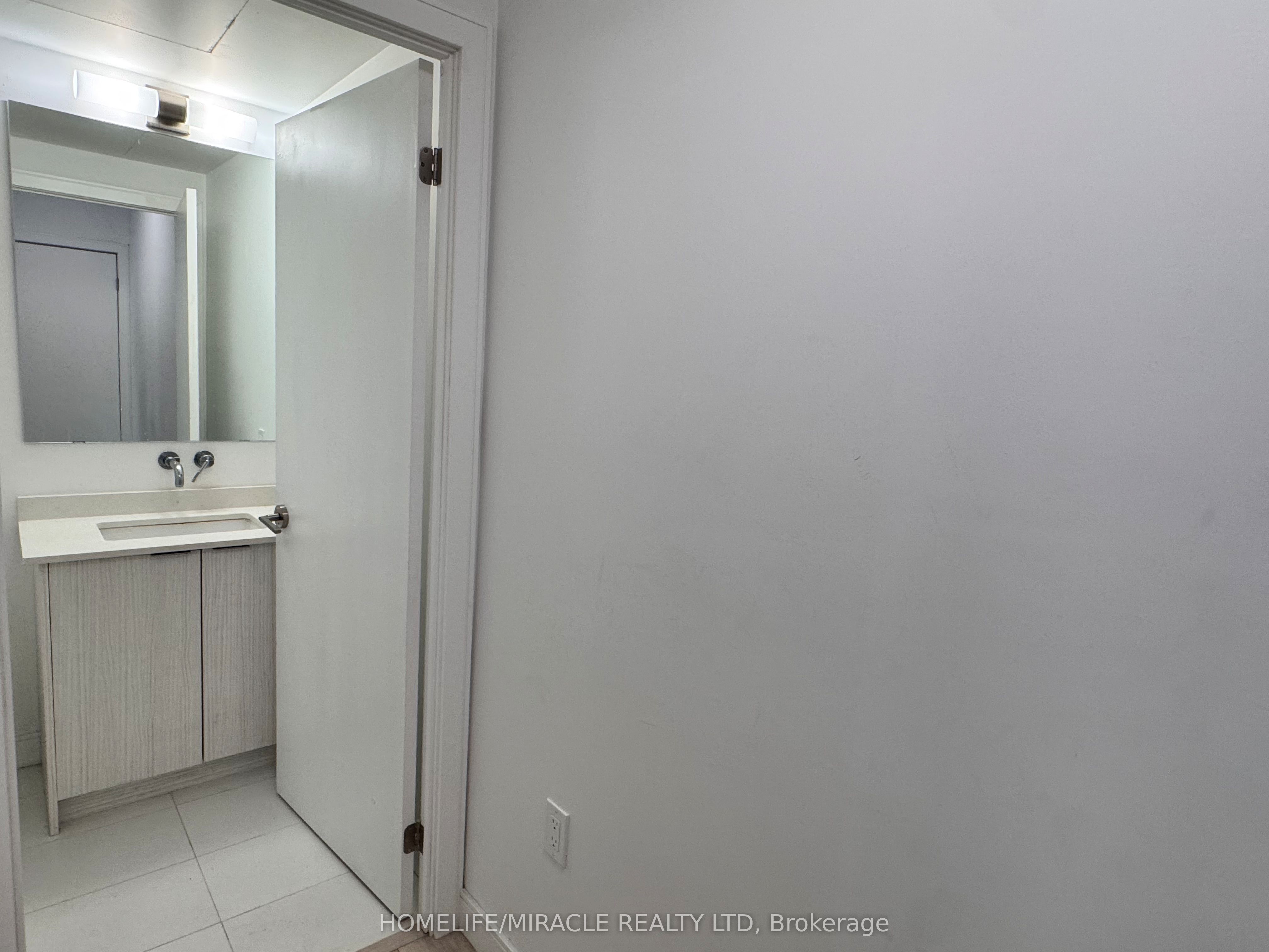 176 Clonmore Drive 4 Property Photo 9