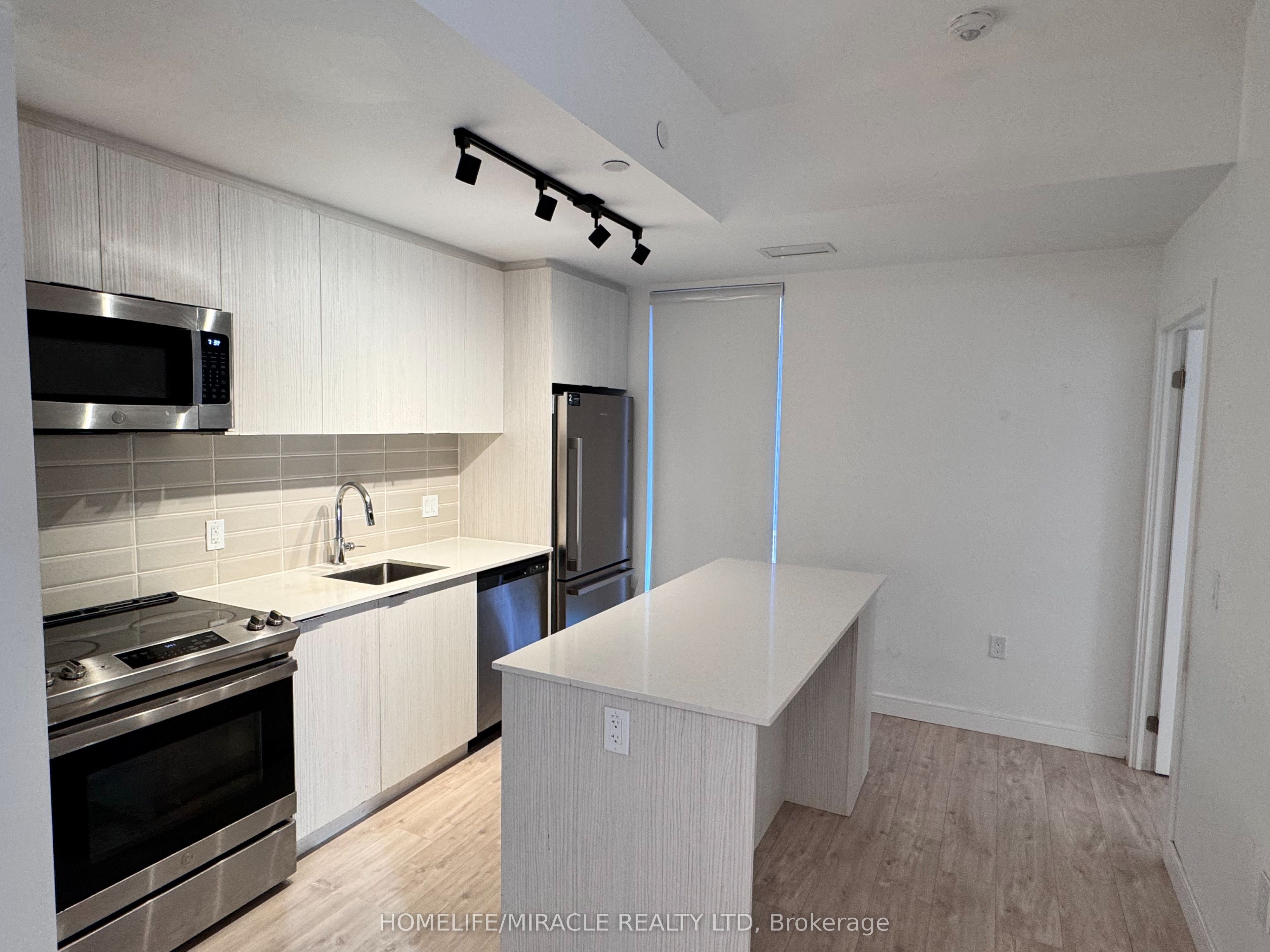 176 Clonmore Drive 4 Property Photo 14