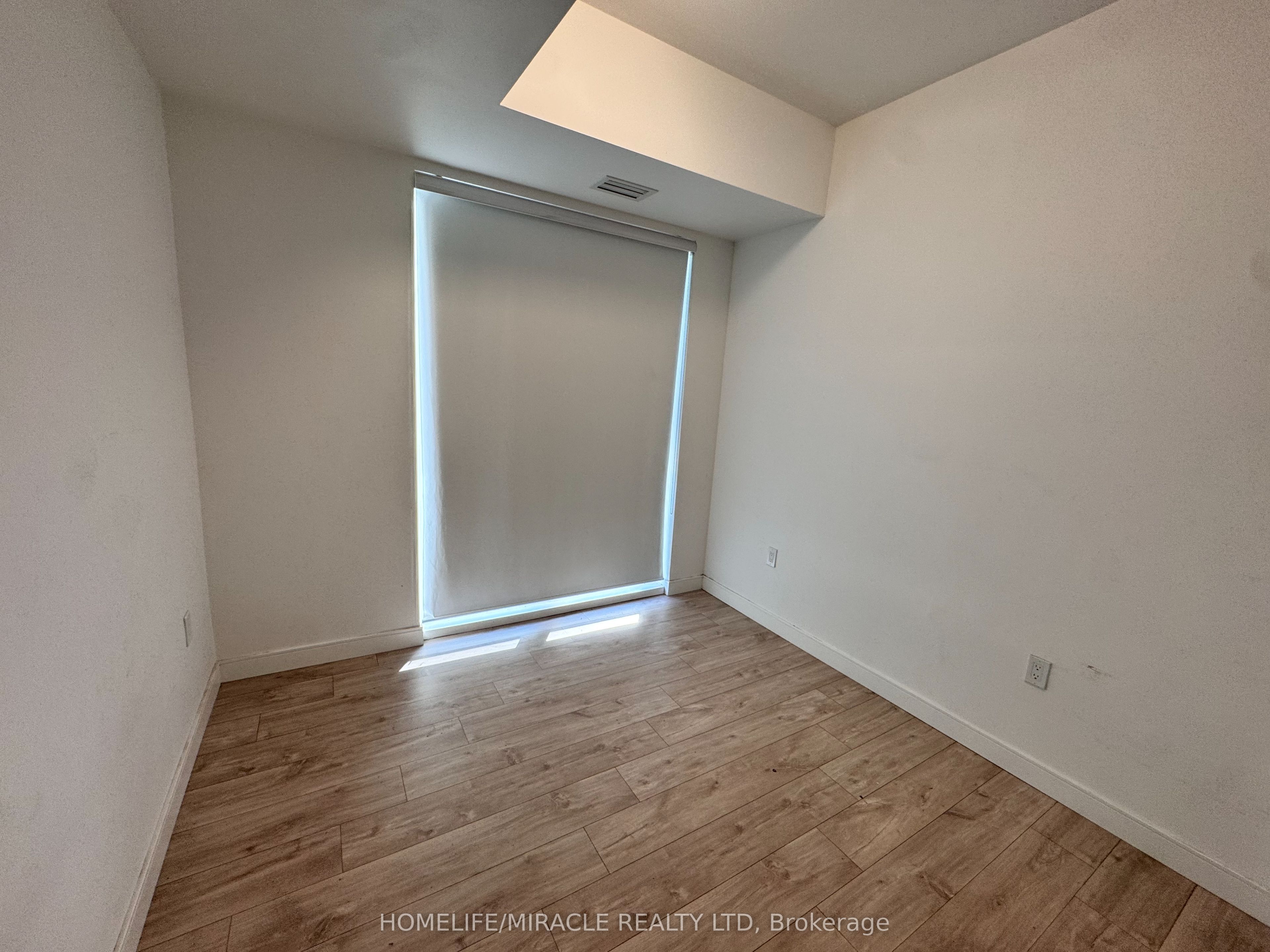 176 Clonmore Drive 4 Property Photo 16