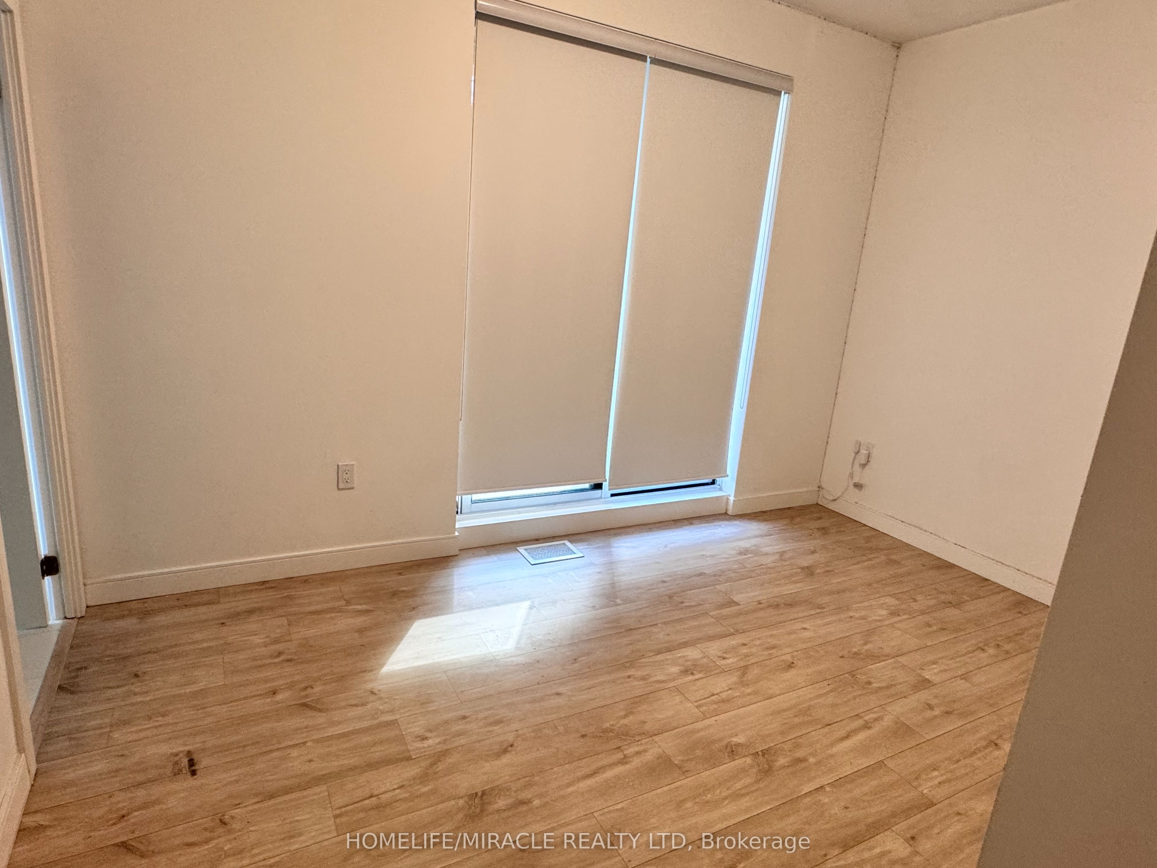 176 Clonmore Drive 4 Property Photo 19