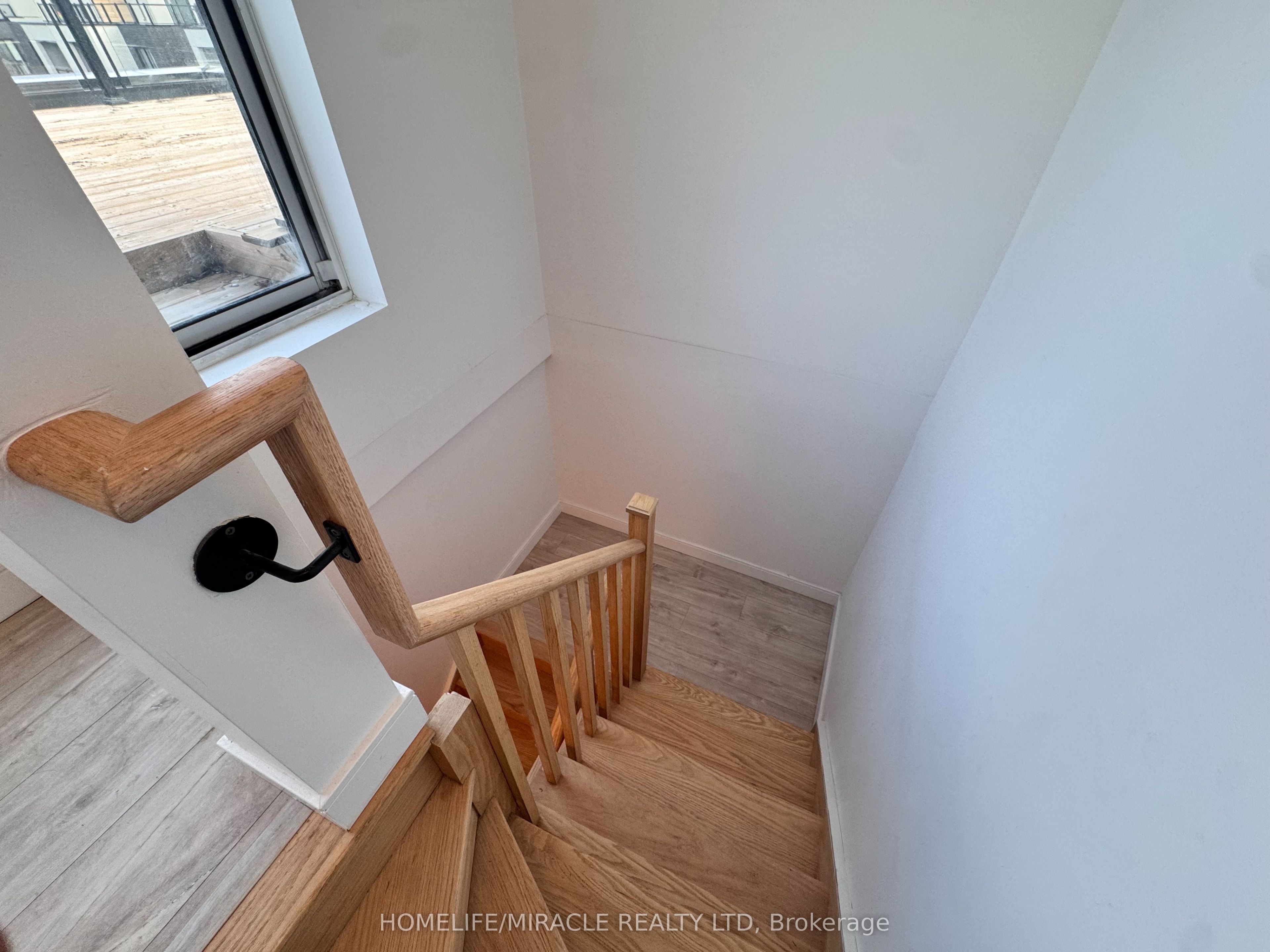 176 Clonmore Drive 4 Property Photo 42