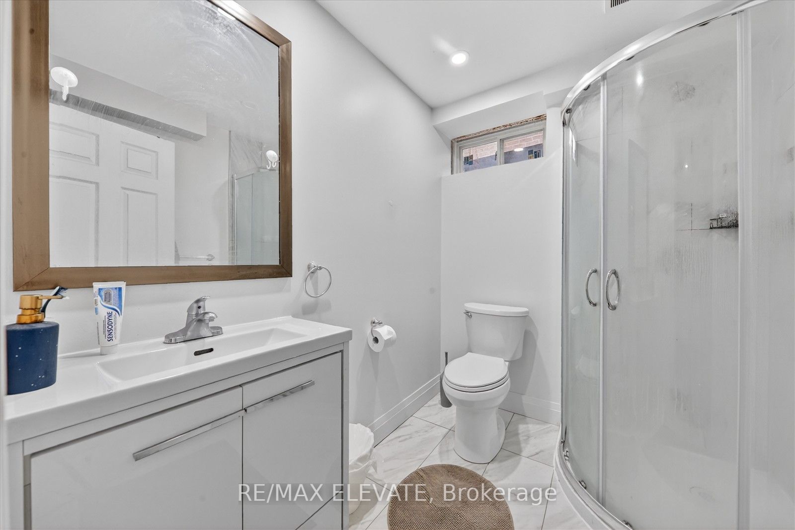 25 Stockbridge Crescent Property Photo 28