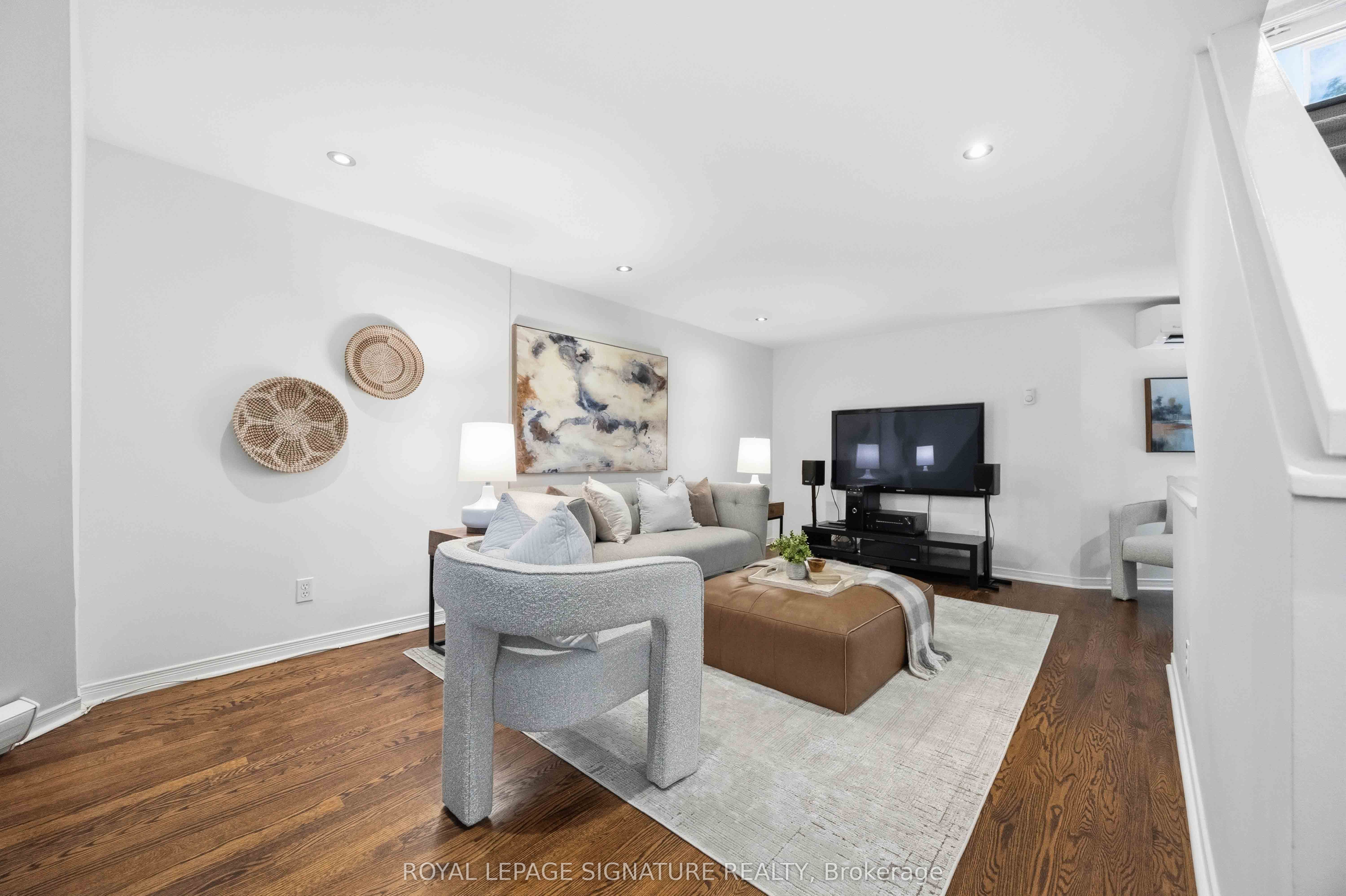 2366 Queen Street E 7 Property Photo 19