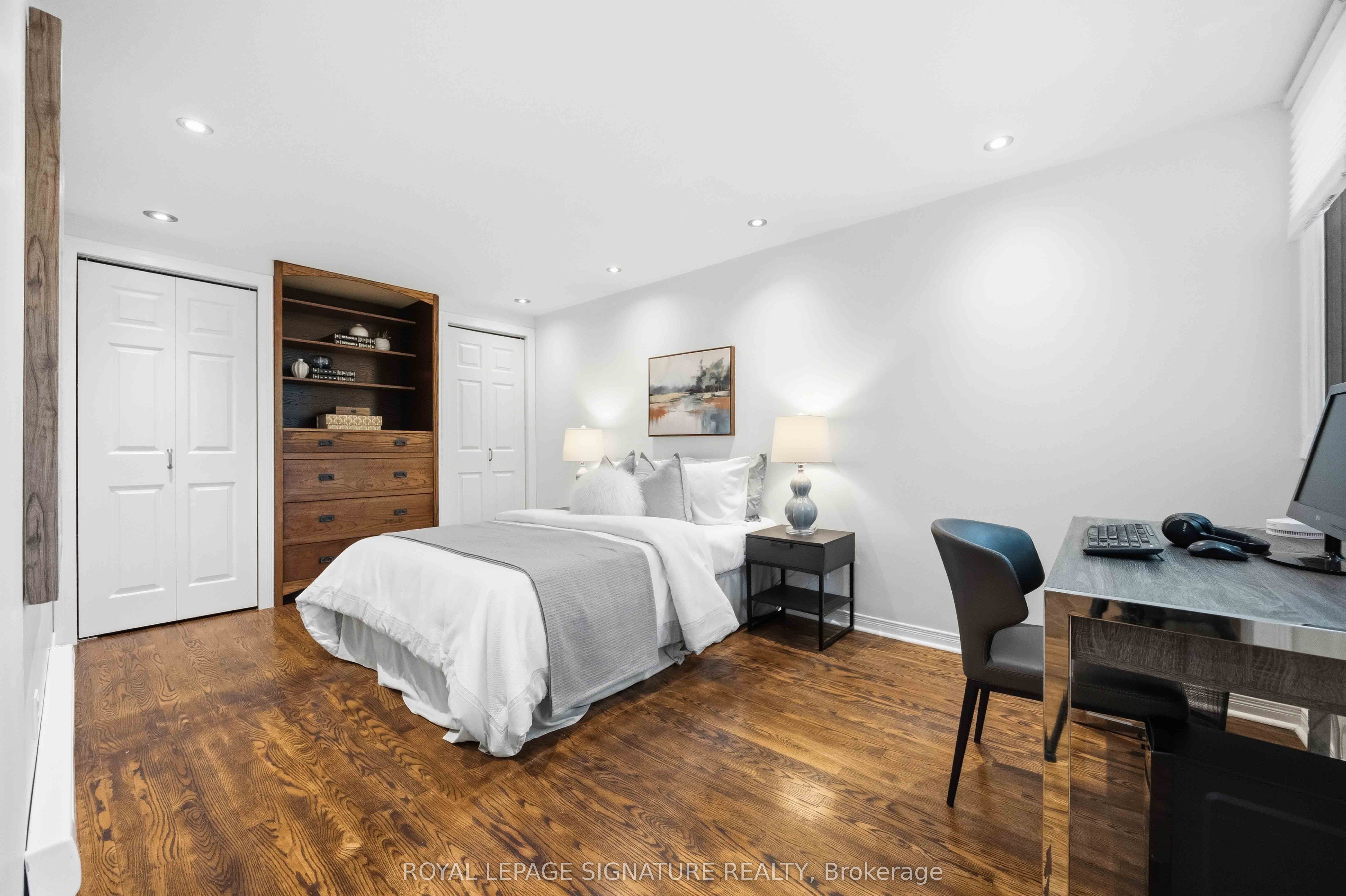 2366 Queen Street E 7 Property Photo 20
