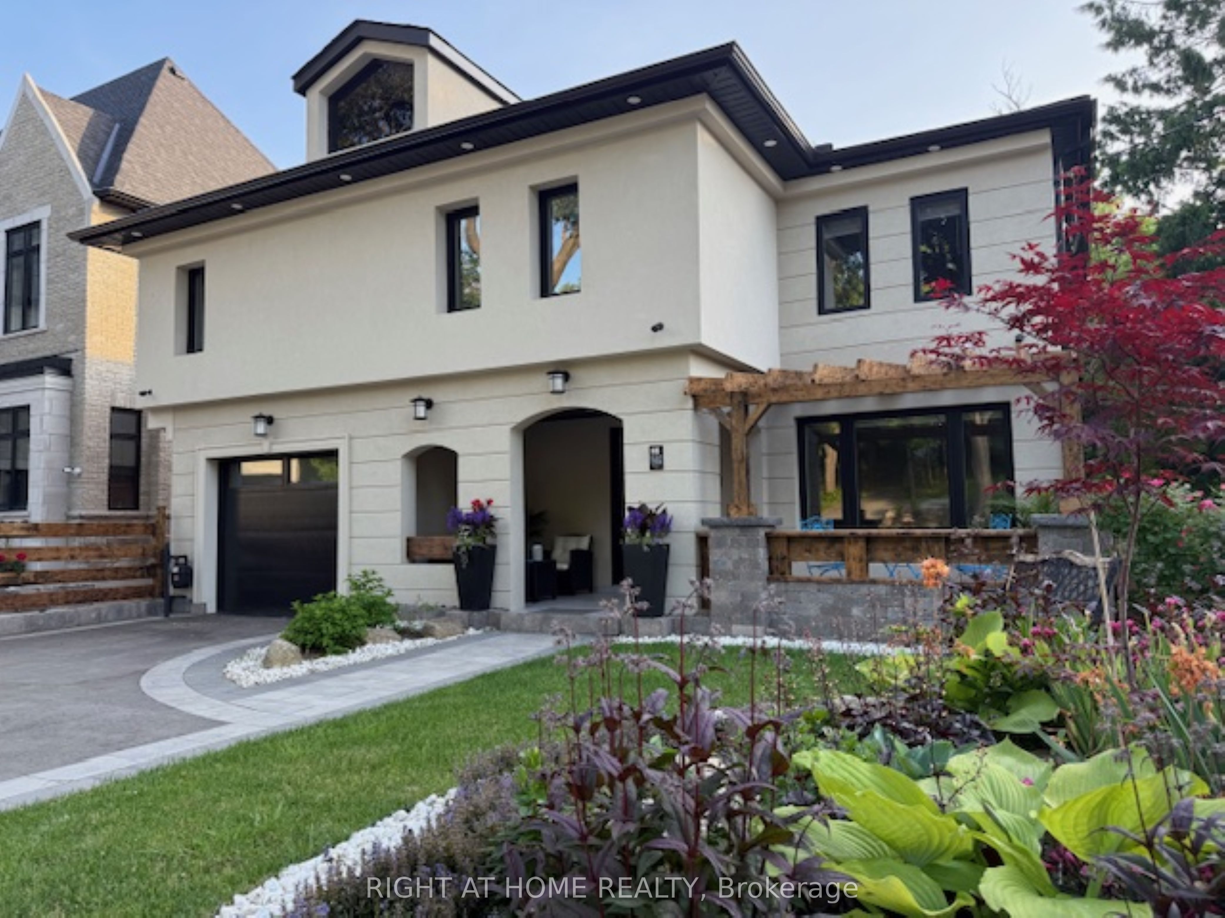 1482 Old Forest Road Property Photo 1