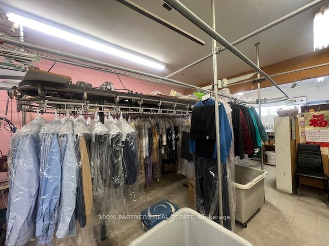 1581 Ellesmere Road Property Photo 16