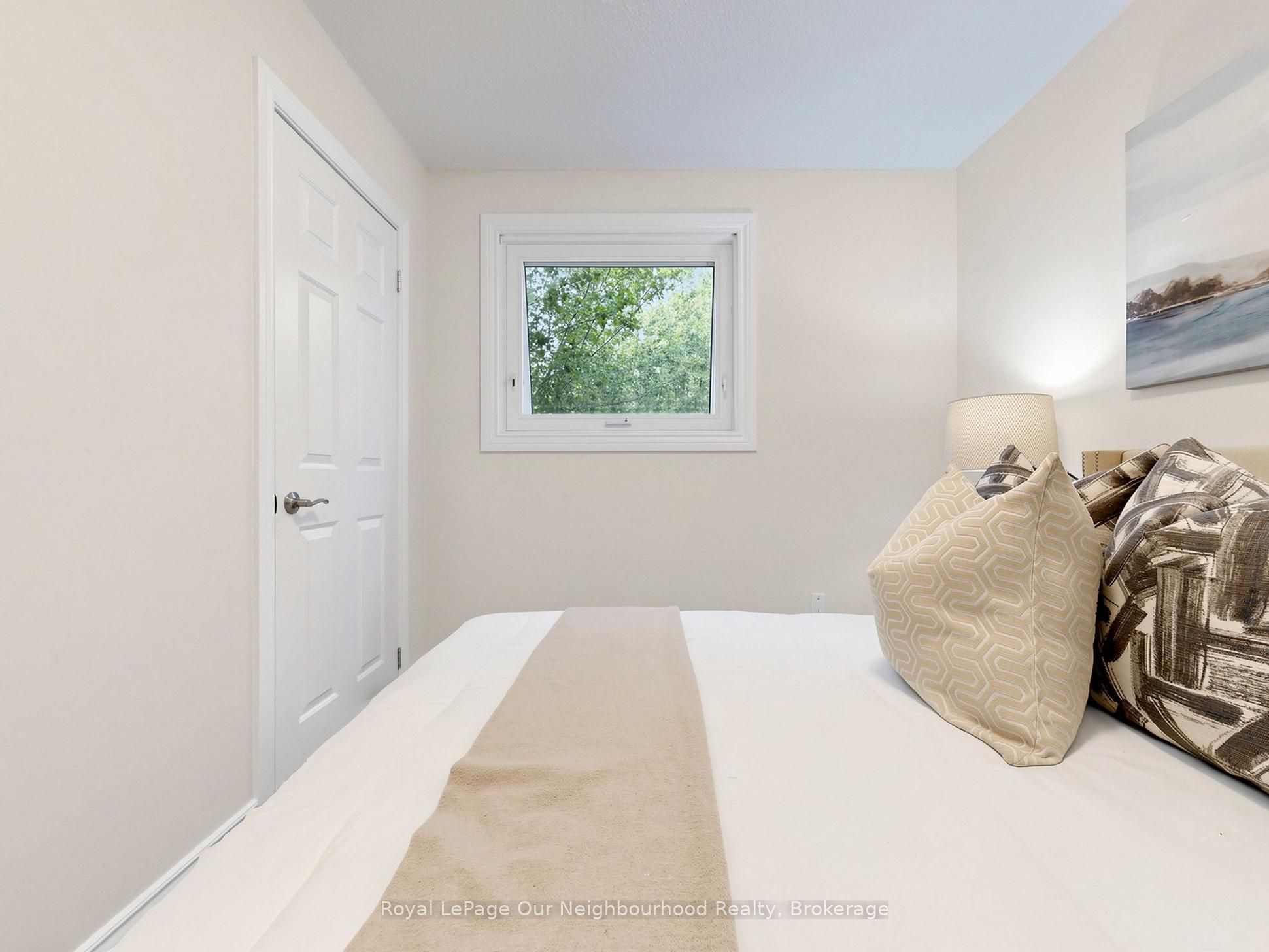 660 Dunn Crescent Property Photo 26