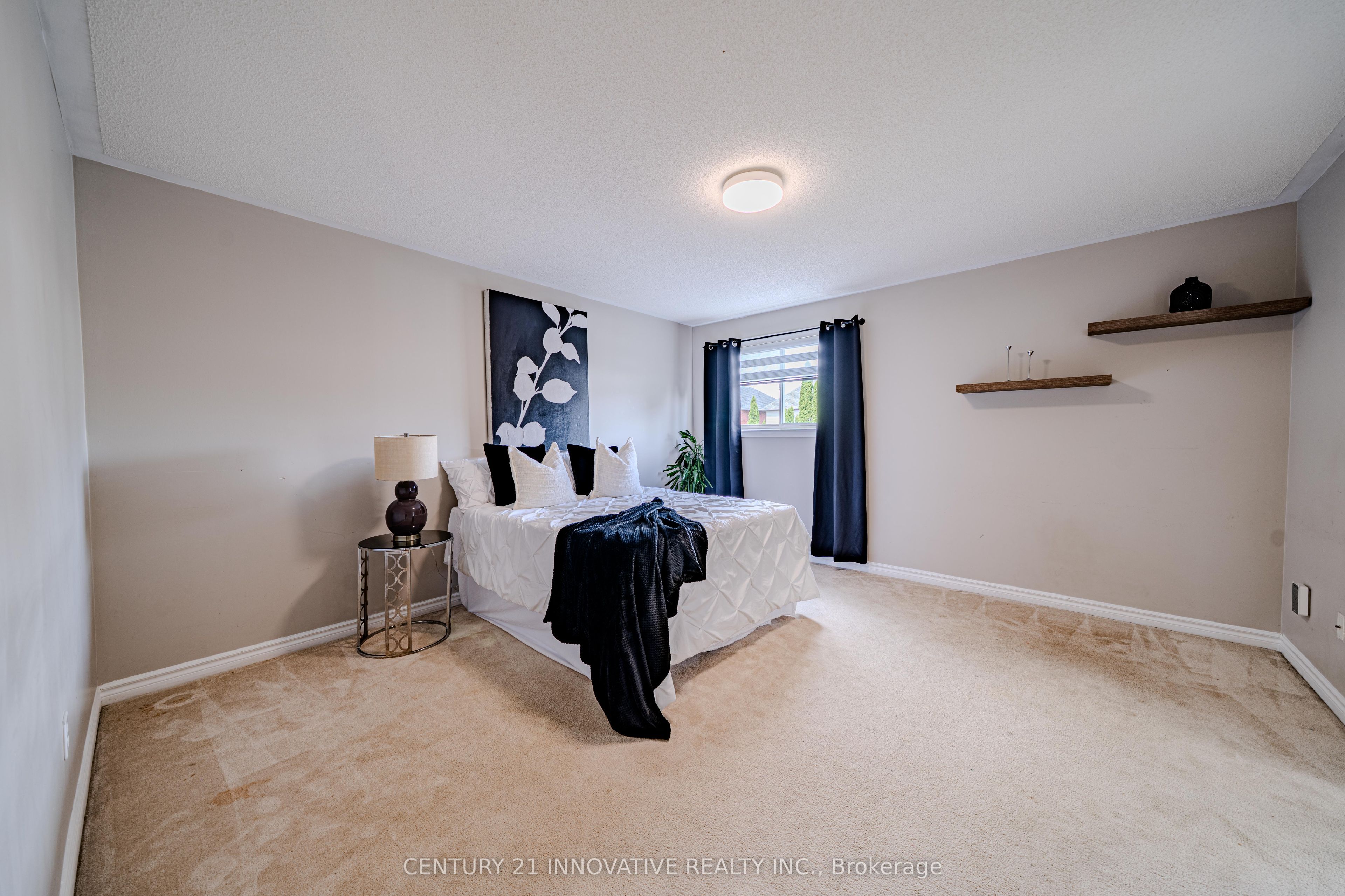 30 Castle Green Drive Property Photo 25