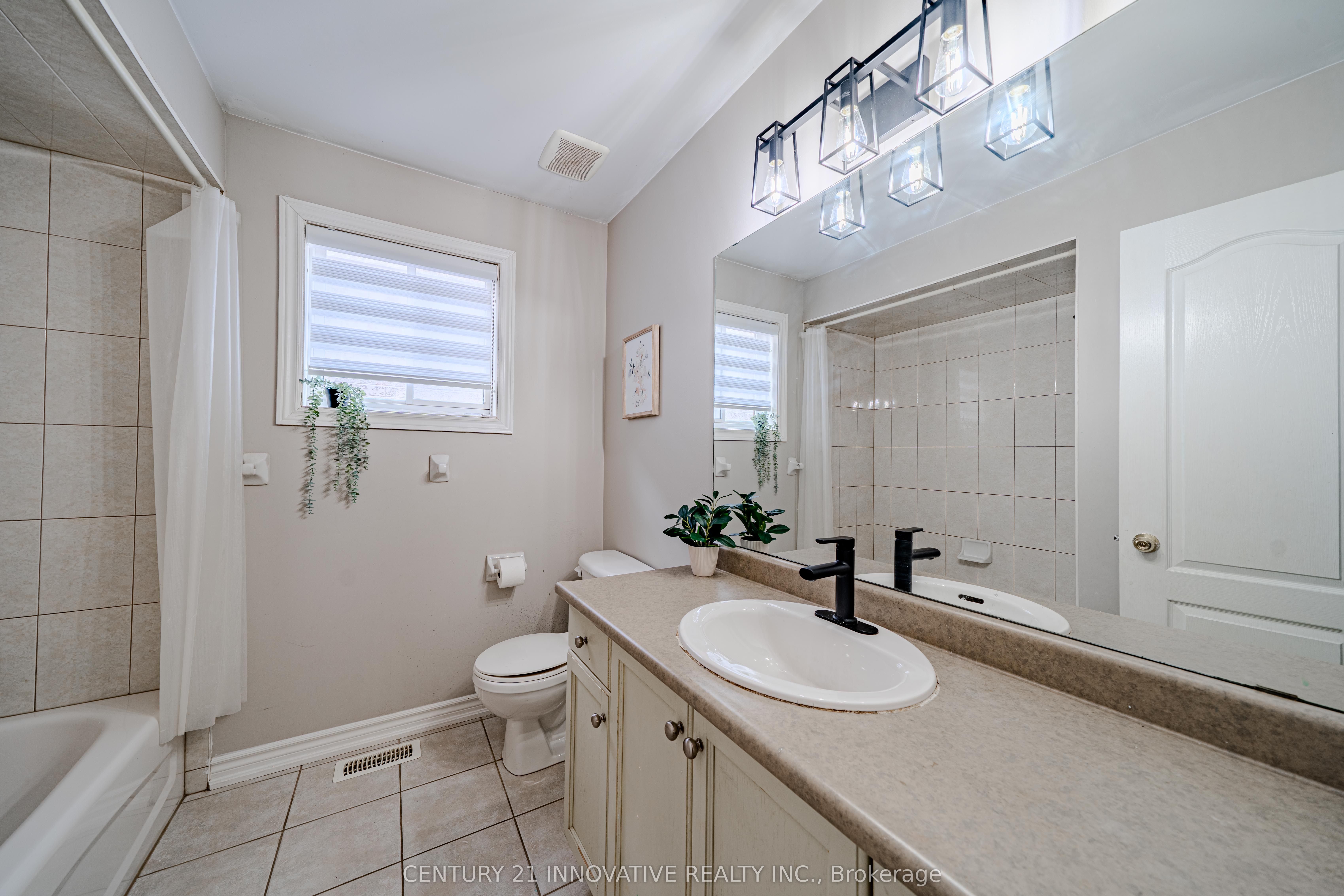 30 Castle Green Drive Property Photo 41