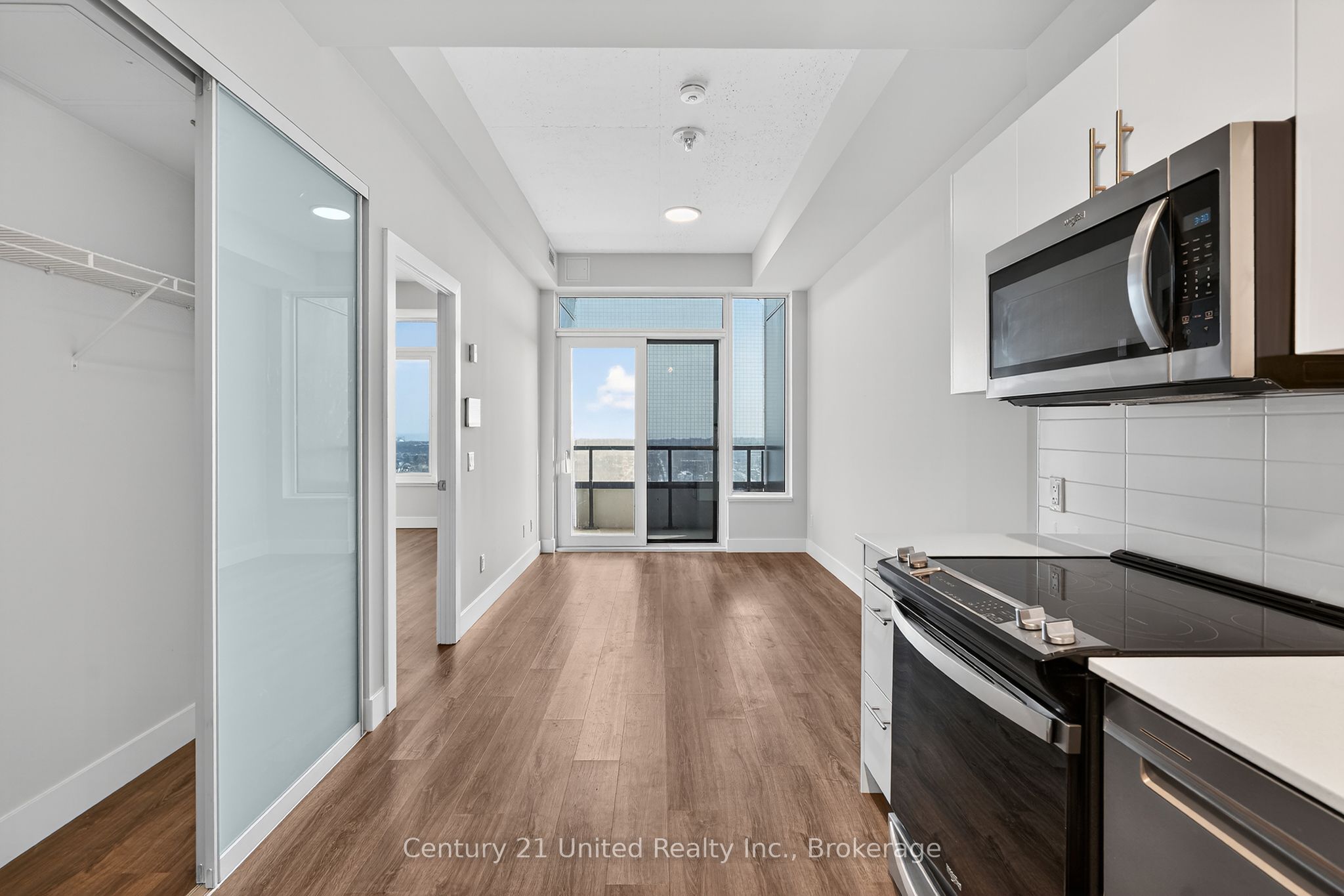 80 Bond Street E 1306 Property Photo 1