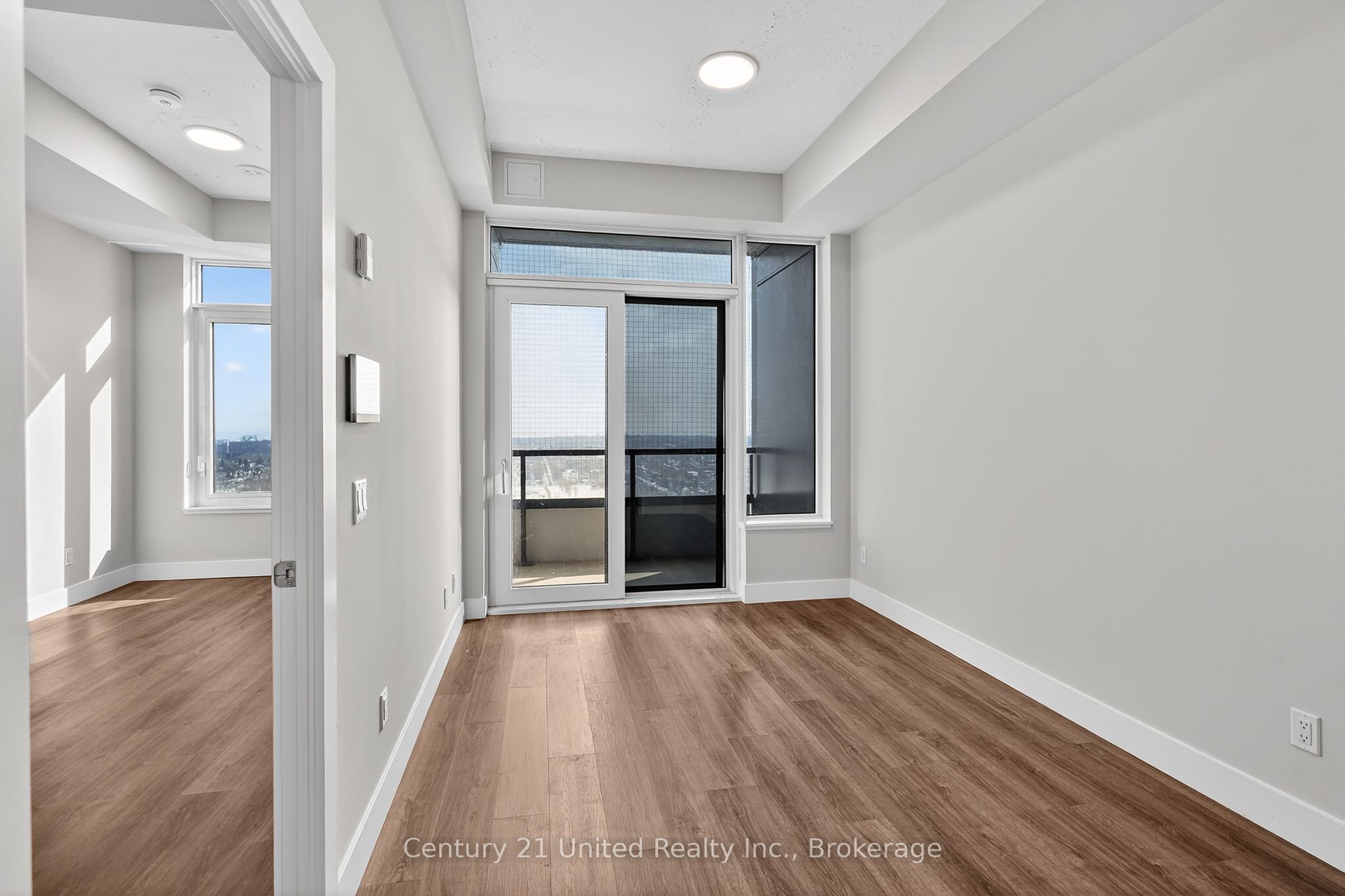 80 Bond Street E 1306 Property Photo 3