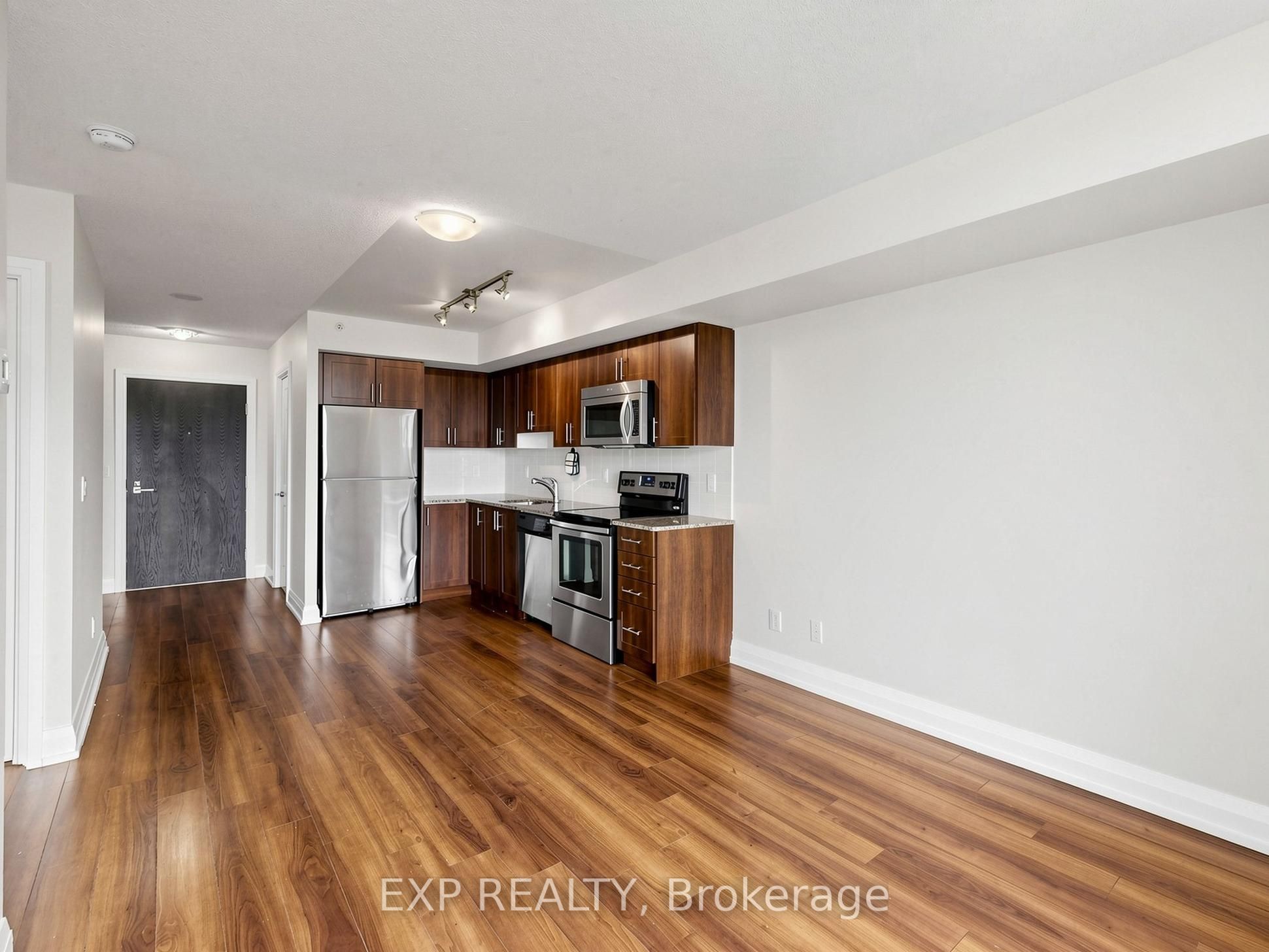 3520 Danforth Avenue 415 Property Photo 4