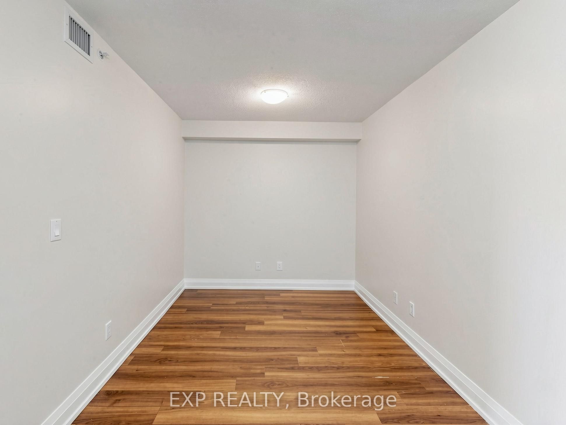 3520 Danforth Avenue 415 Property Photo 6