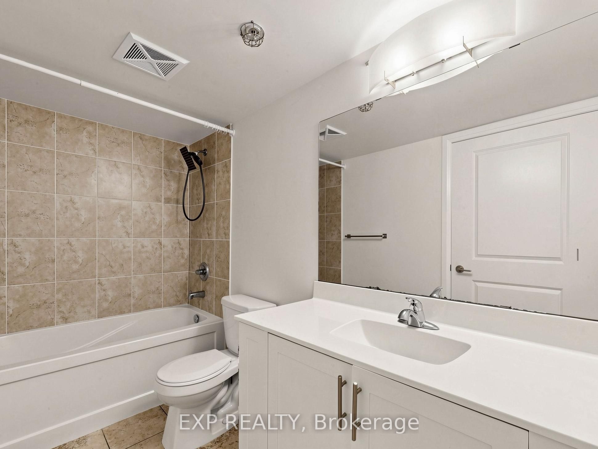 3520 Danforth Avenue 415 Property Photo 12
